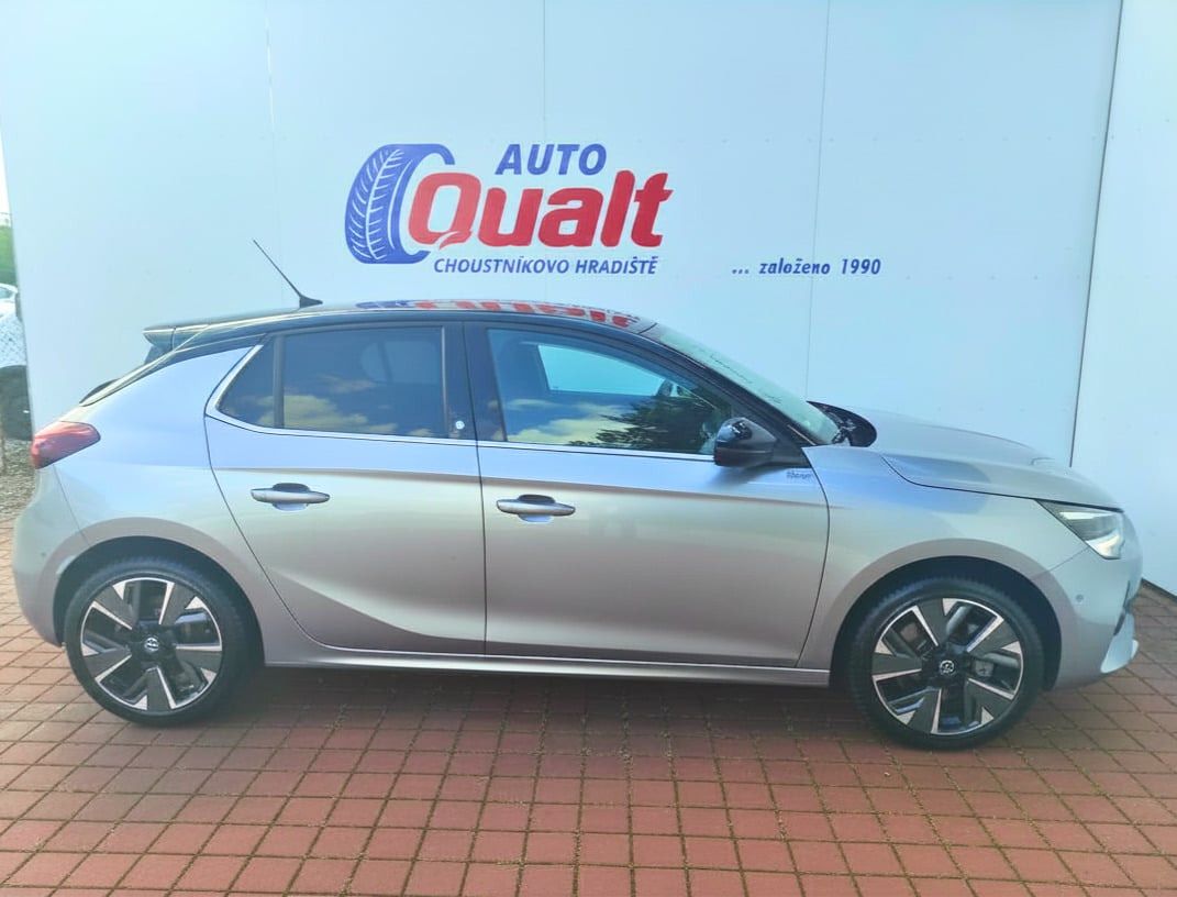 Opel Corsa, e ULTIMATE, MATRIX, TČ, SERVIS - fotka 4