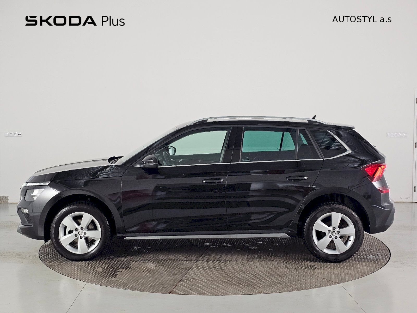 Škoda Kamiq, 1.0TSI 85kW TOP Selection - fotka 3