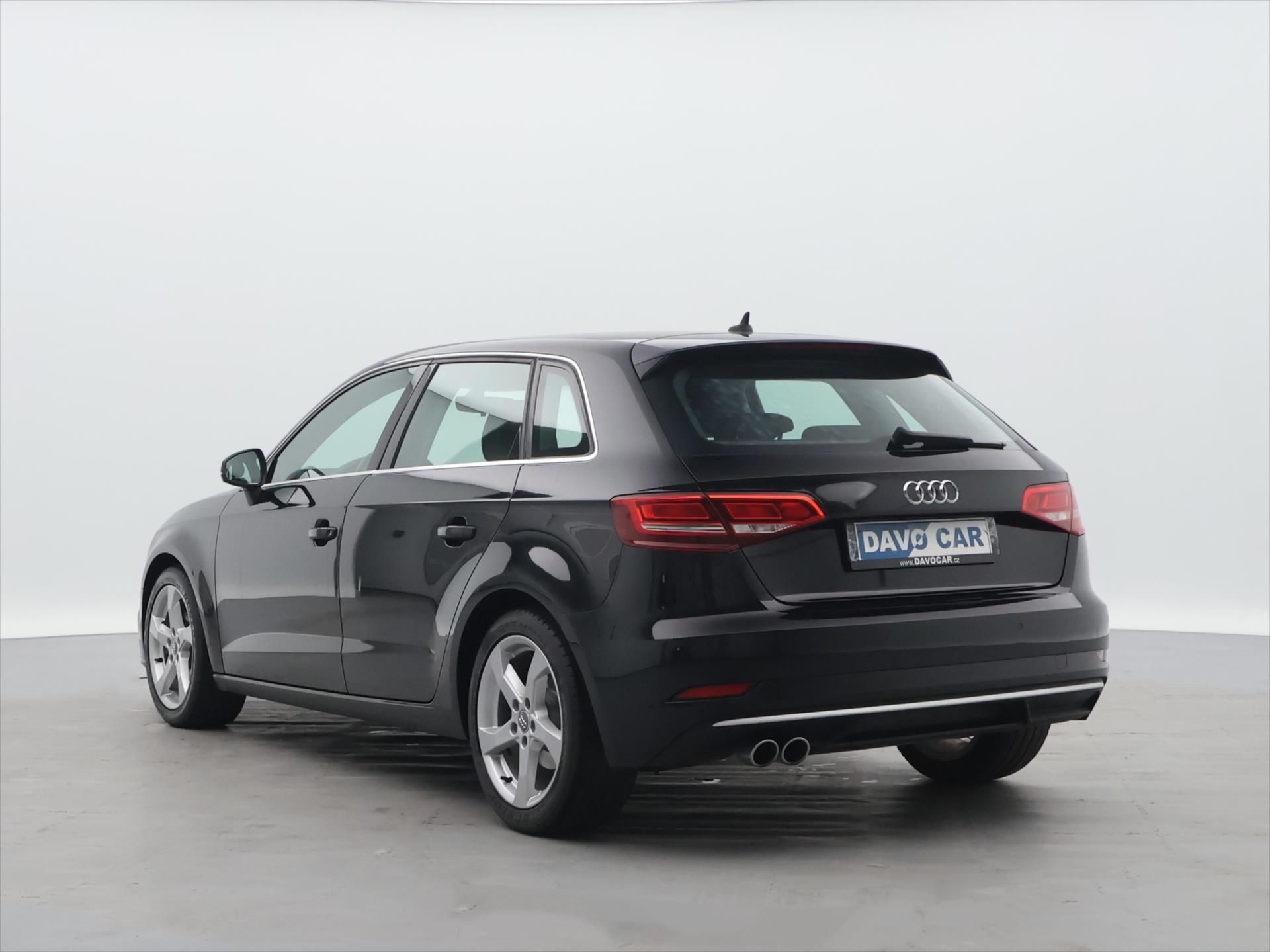 Audi A3, 1,5 TSI 110 kW S-tronic - fotka 5