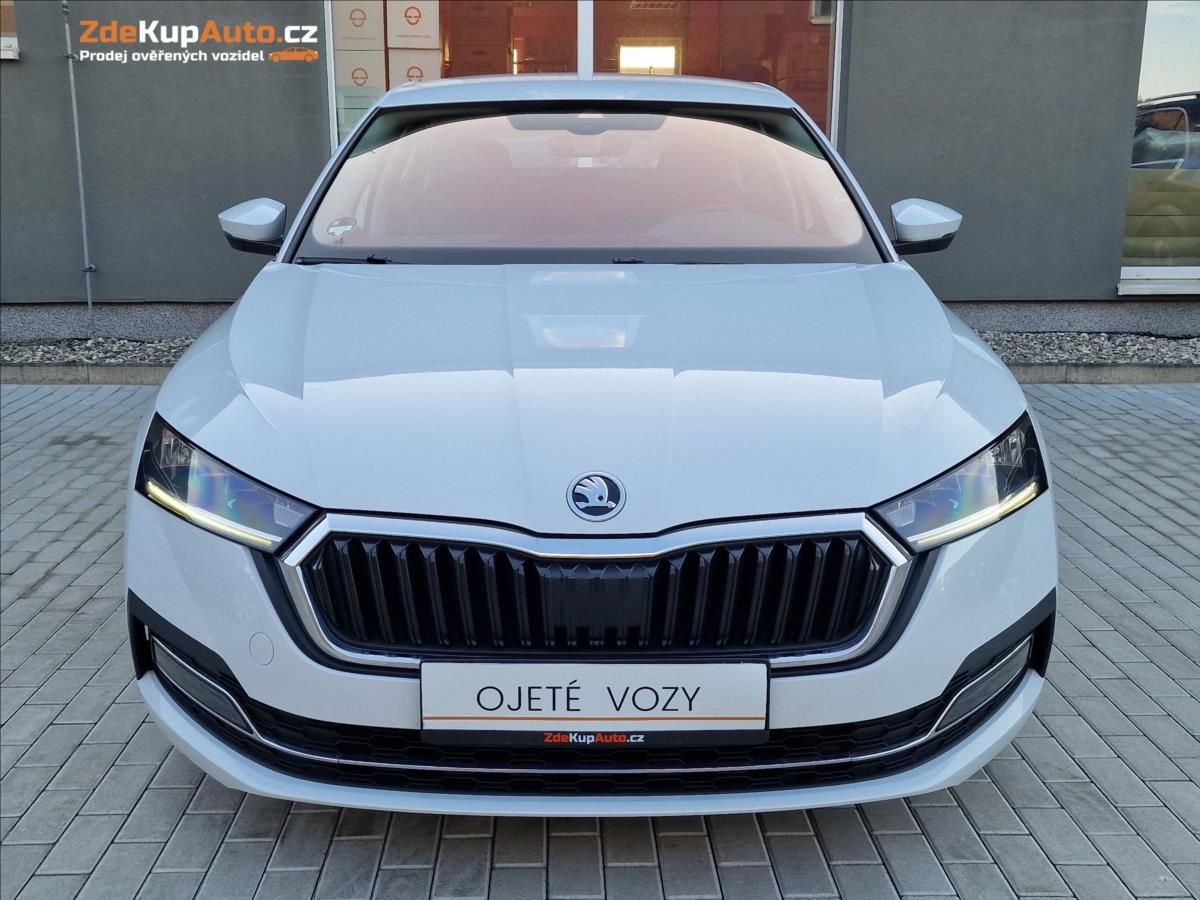 Škoda Octavia, 2.0TDI Style, původ ČR,1.Maj. - fotka 4
