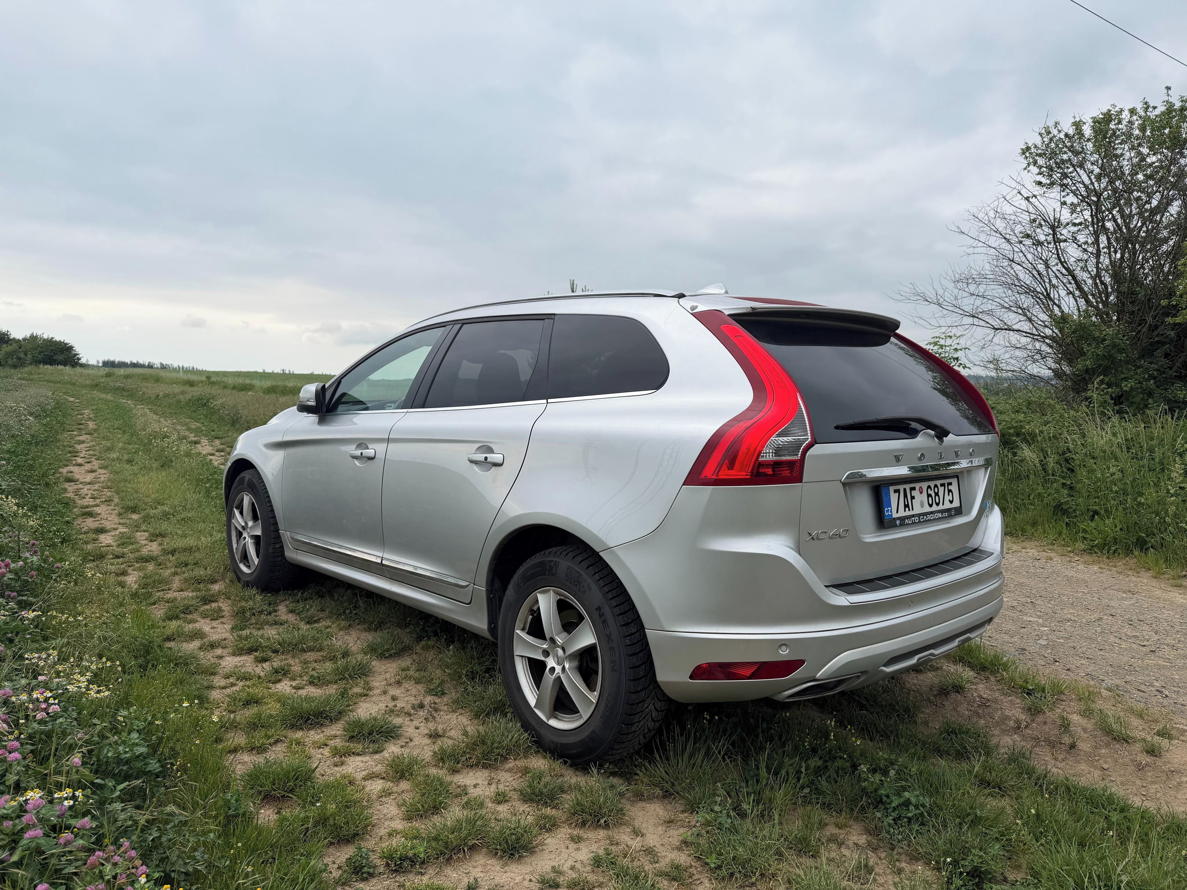Volvo XC60, D5 2.4D AWD 162 kW, rozvody - fotka 5