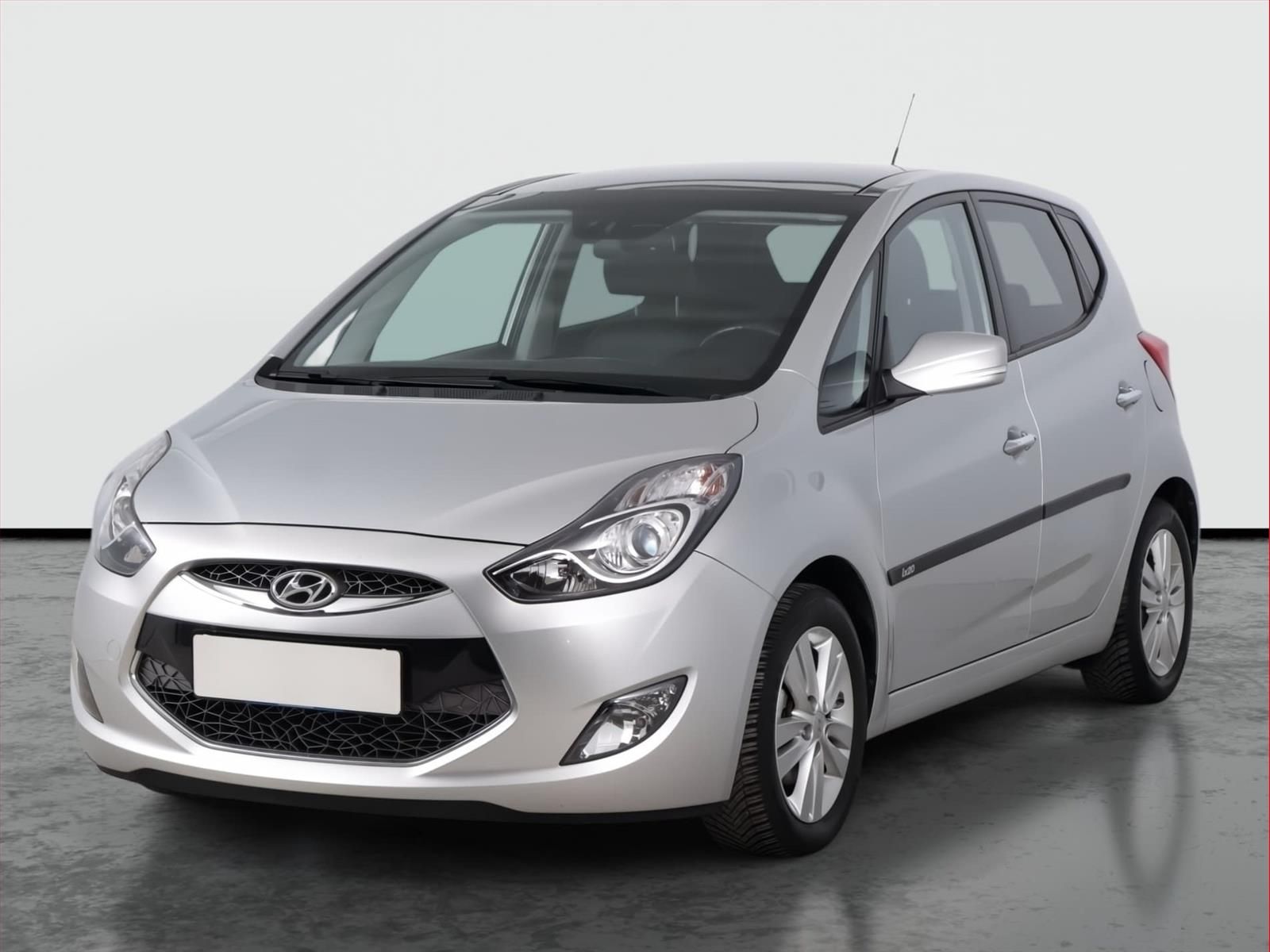 Hyundai ix20, 1.6 CVVT, Automat, Serv.kniha - fotka 2