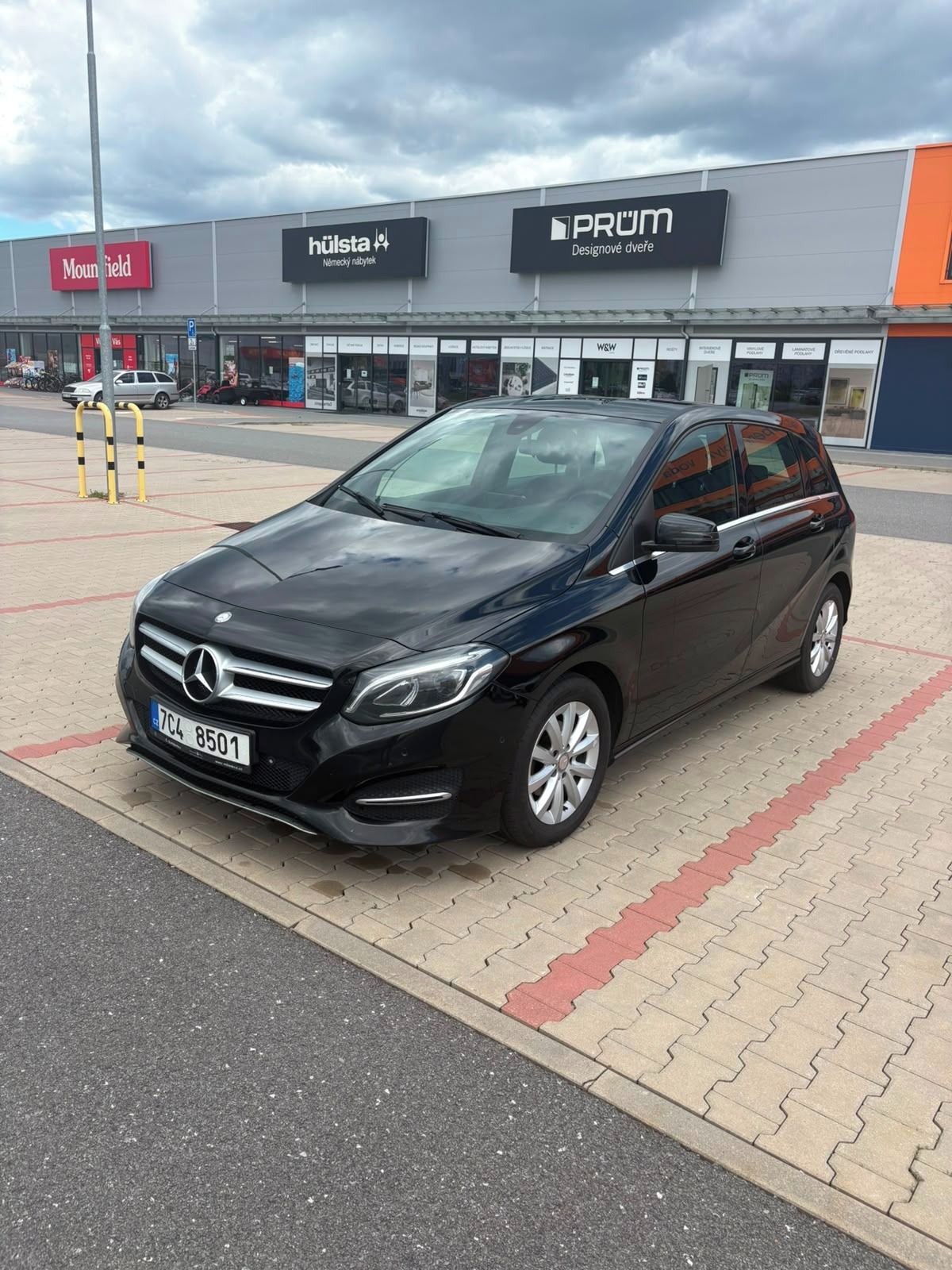 Mercedes-Benz Třídy B, Mercedes-Benz B 180 d (W246) - fotka 2