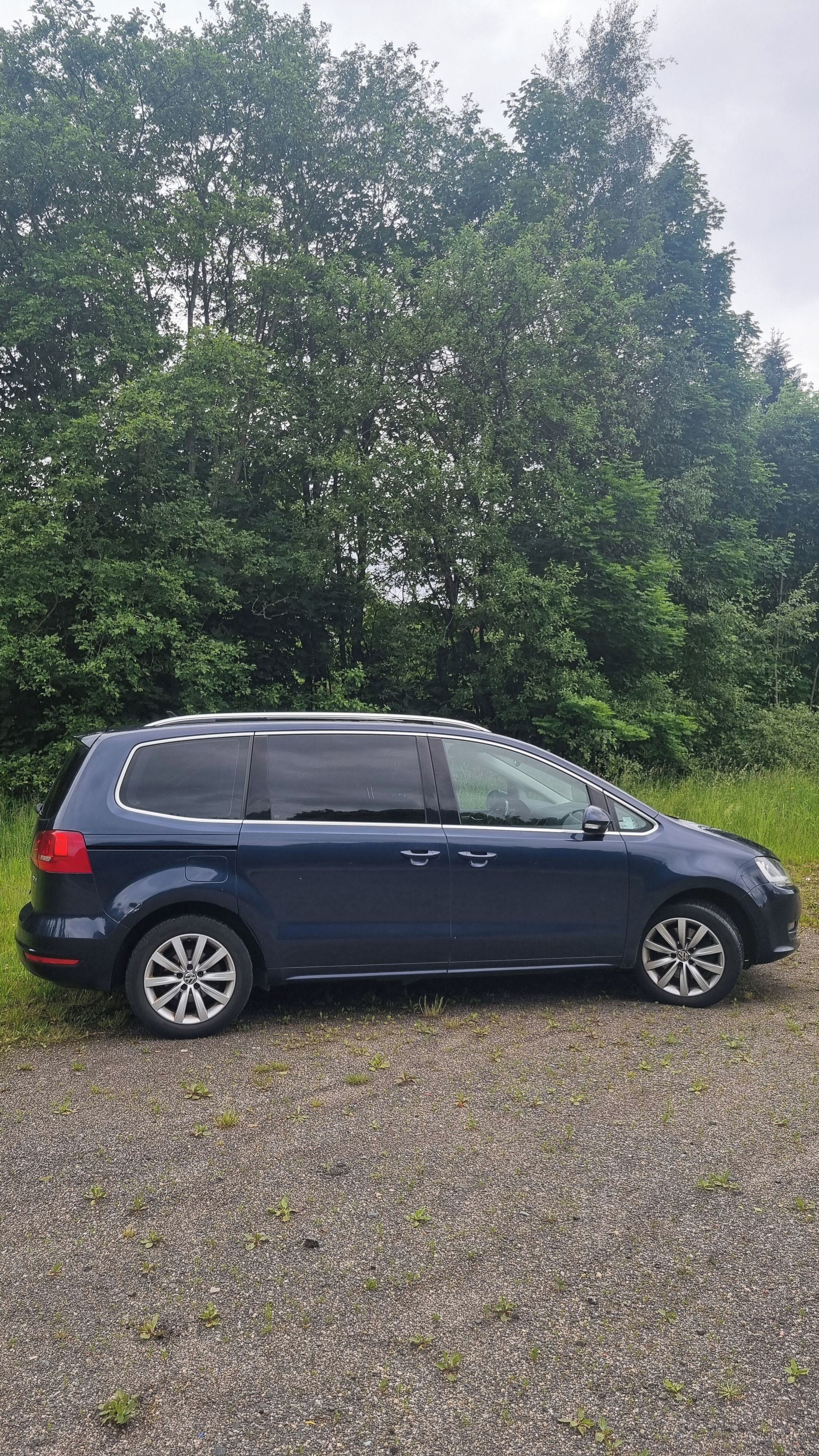 Volkswagen Sharan, 2.0 TDi DSG 135 Kwh - fotka 3