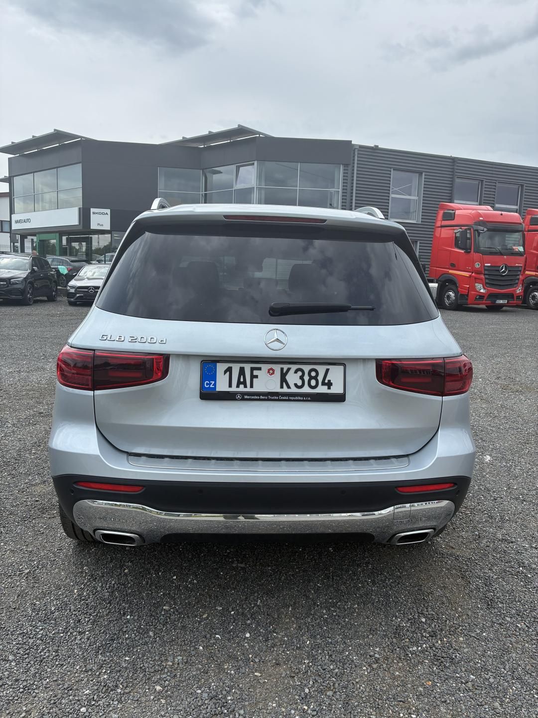 Mercedes-Benz GLB, 200d - fotka 3