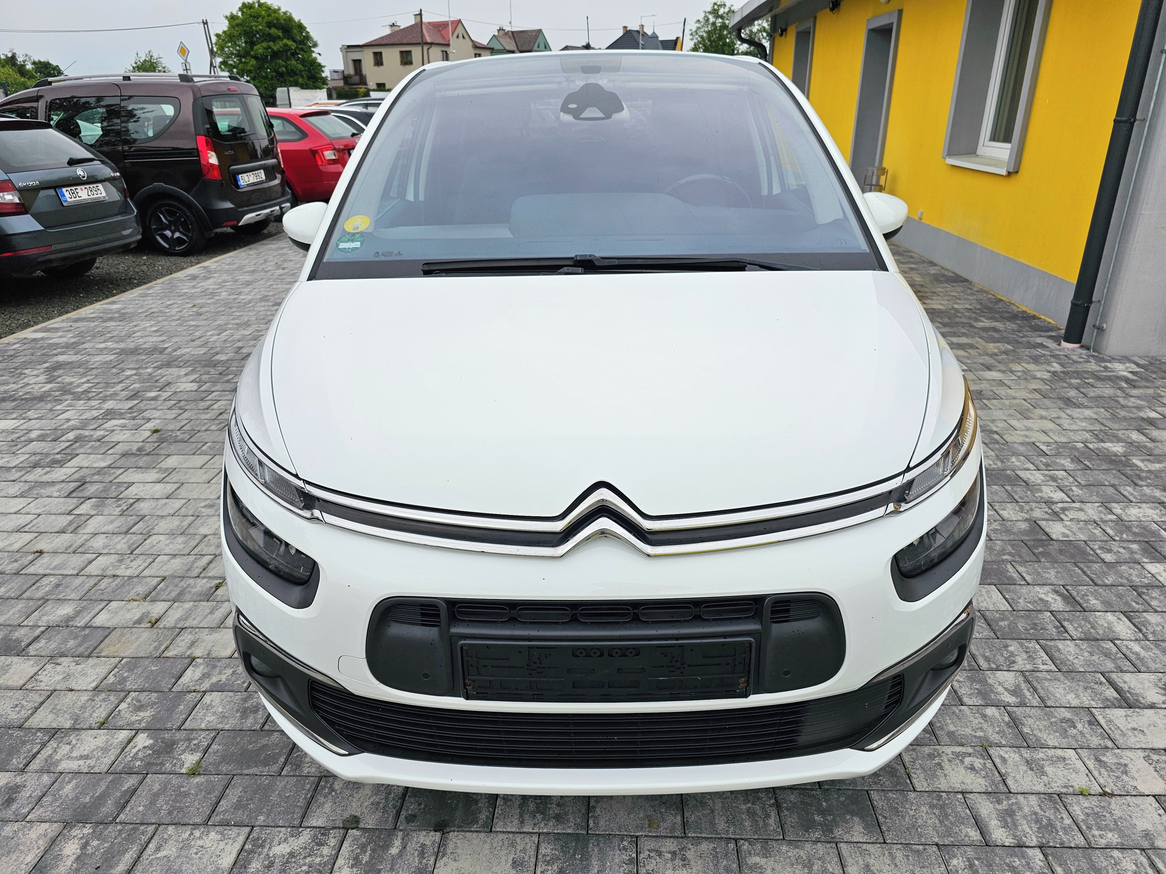 Citroën C4 Picasso, Space Tourer 1.6HDI Selection - fotka 2