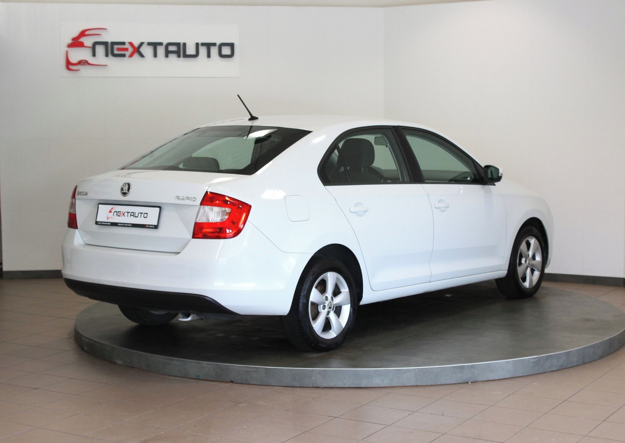 Škoda Rapid, 1.2 TSI 66kW AMBITION ČR - fotka 5