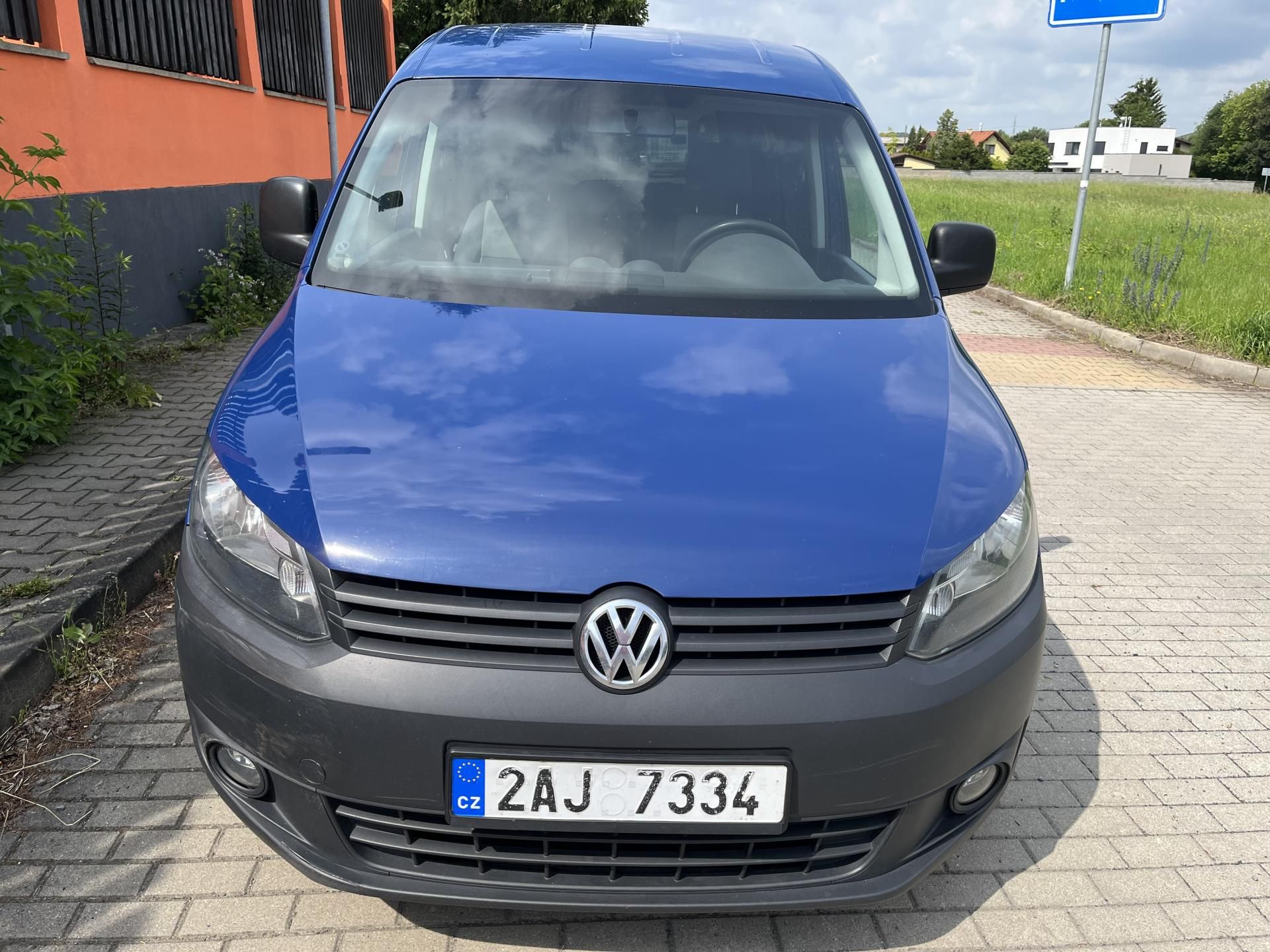 Volkswagen Caddy, 1.6 TDi ČR 5 Míst - fotka 3