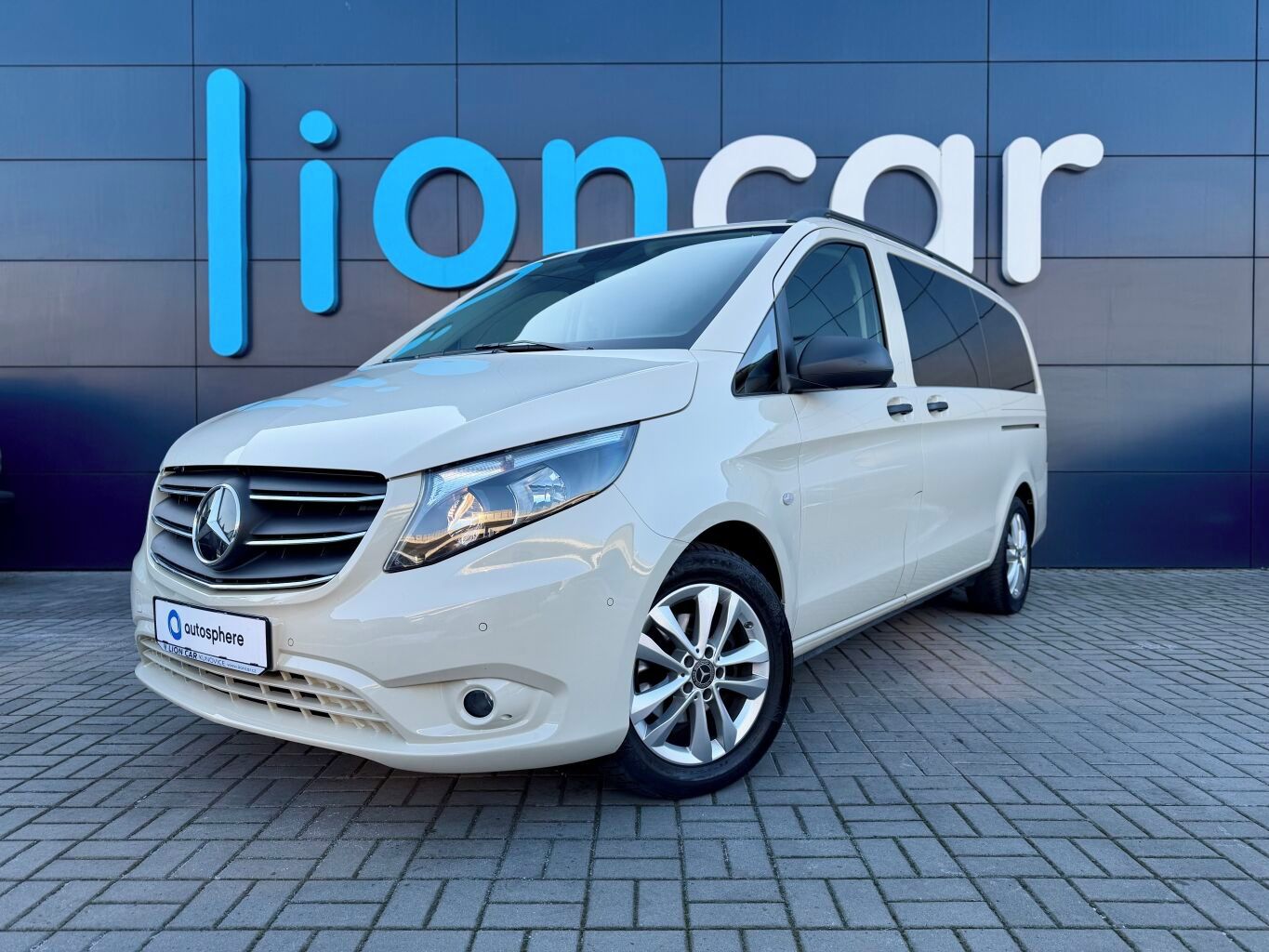Mercedes-Benz Vito, 114 CDI L 8 míst, Nezávislé To - fotka 3
