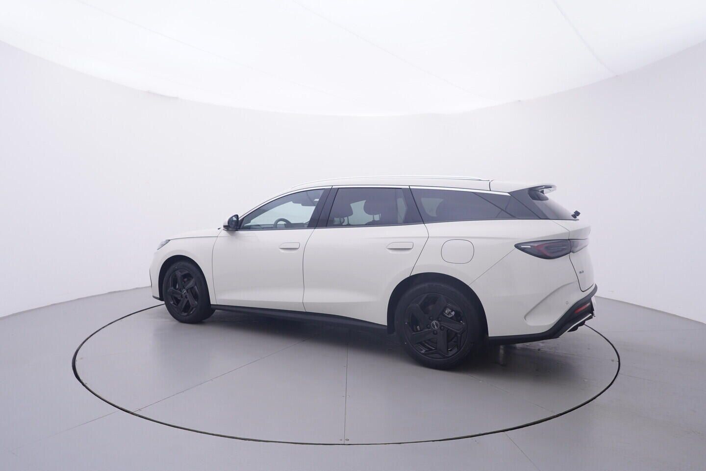 BYD Seal 6, Touring Comfort  15 kW - fotka 3