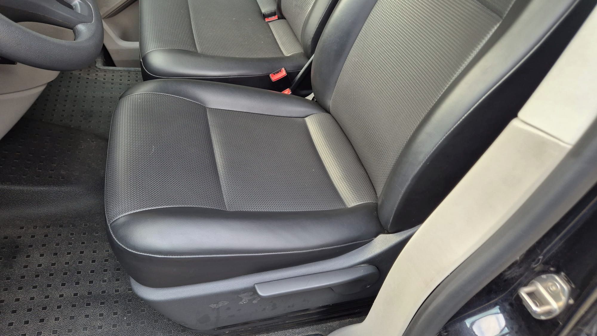 Volkswagen Transporter, 2,0 tdi  L2-185tkm -CAR-PASS - fotka 6