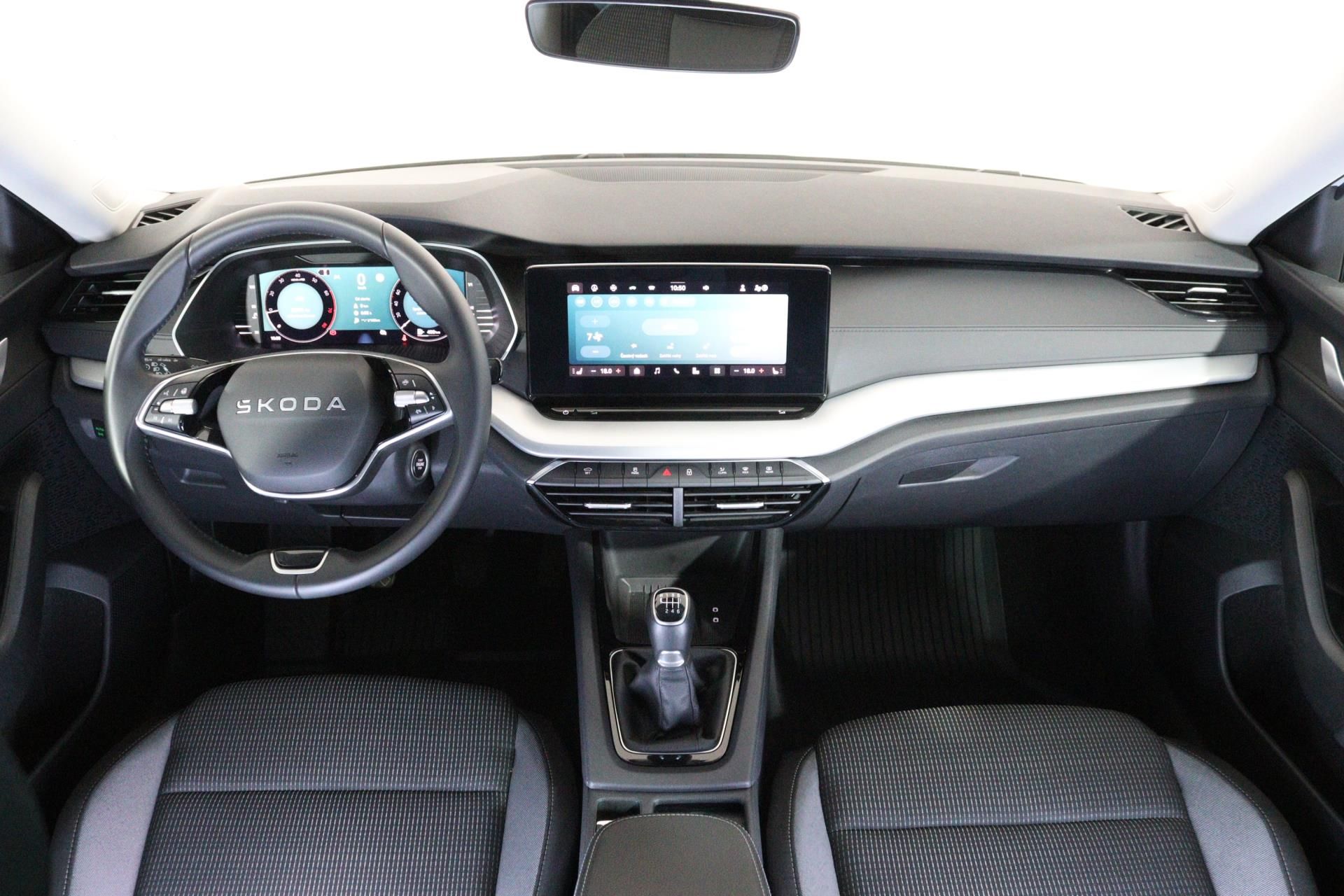 Škoda Octavia, SELECTION 1,5 TSI/Matrix LED s - fotka 5