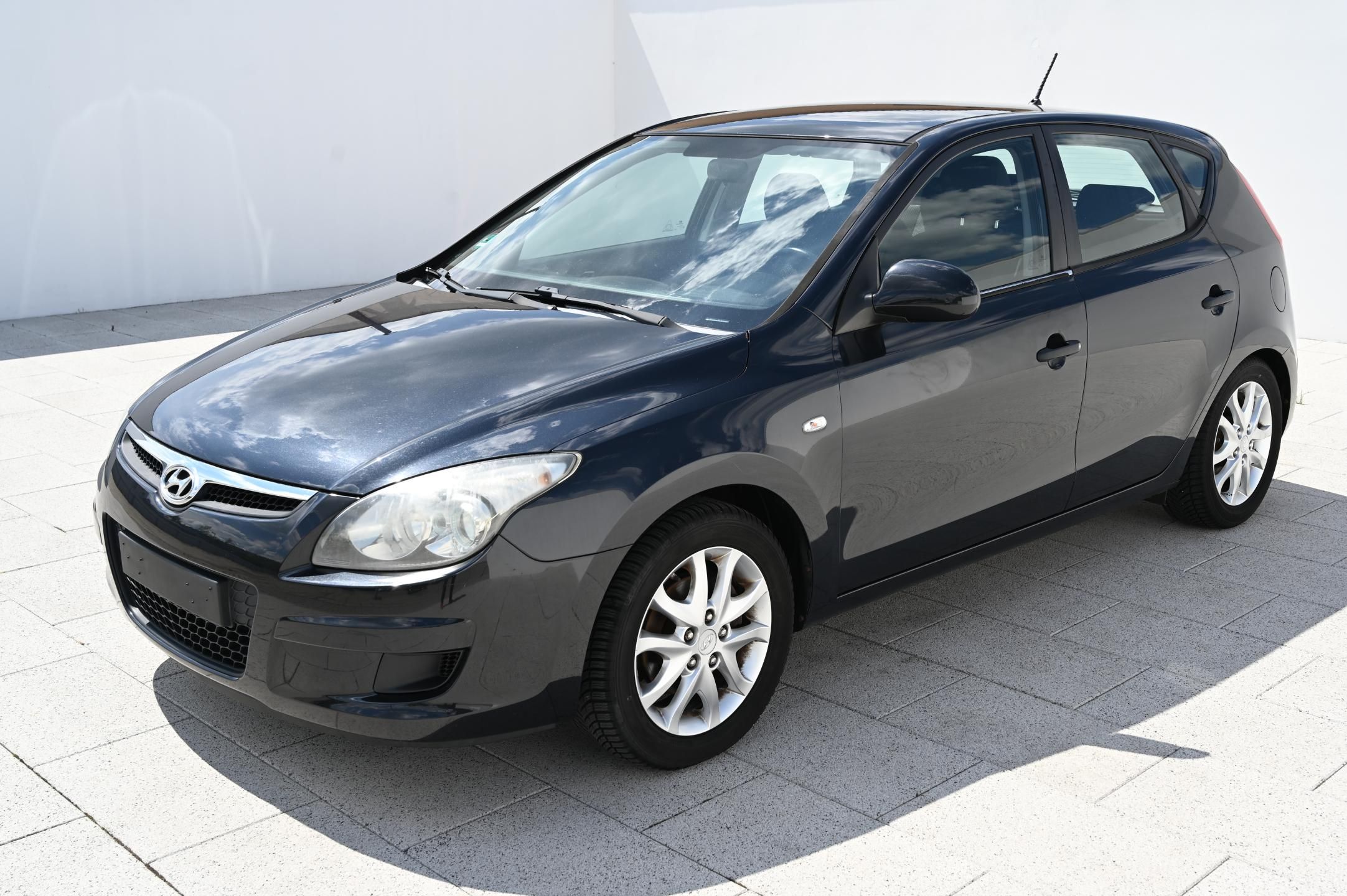 Hyundai i30, 1.4 80KW Edition+ 6/2010