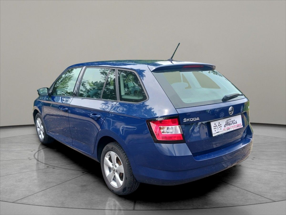 Škoda Fabia, 1,2 1,2 TSI AMBITION KOMBI - fotka 5