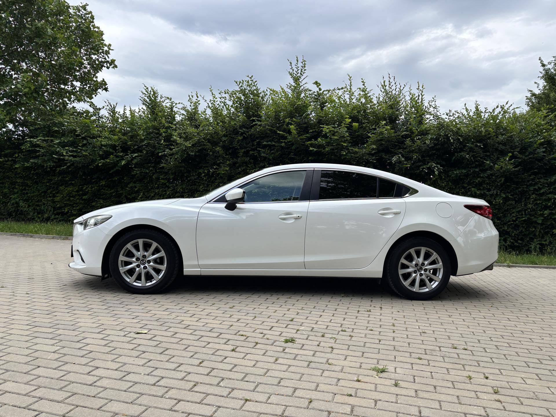 Mazda 6, 2.0 Sports-Line - fotka 4