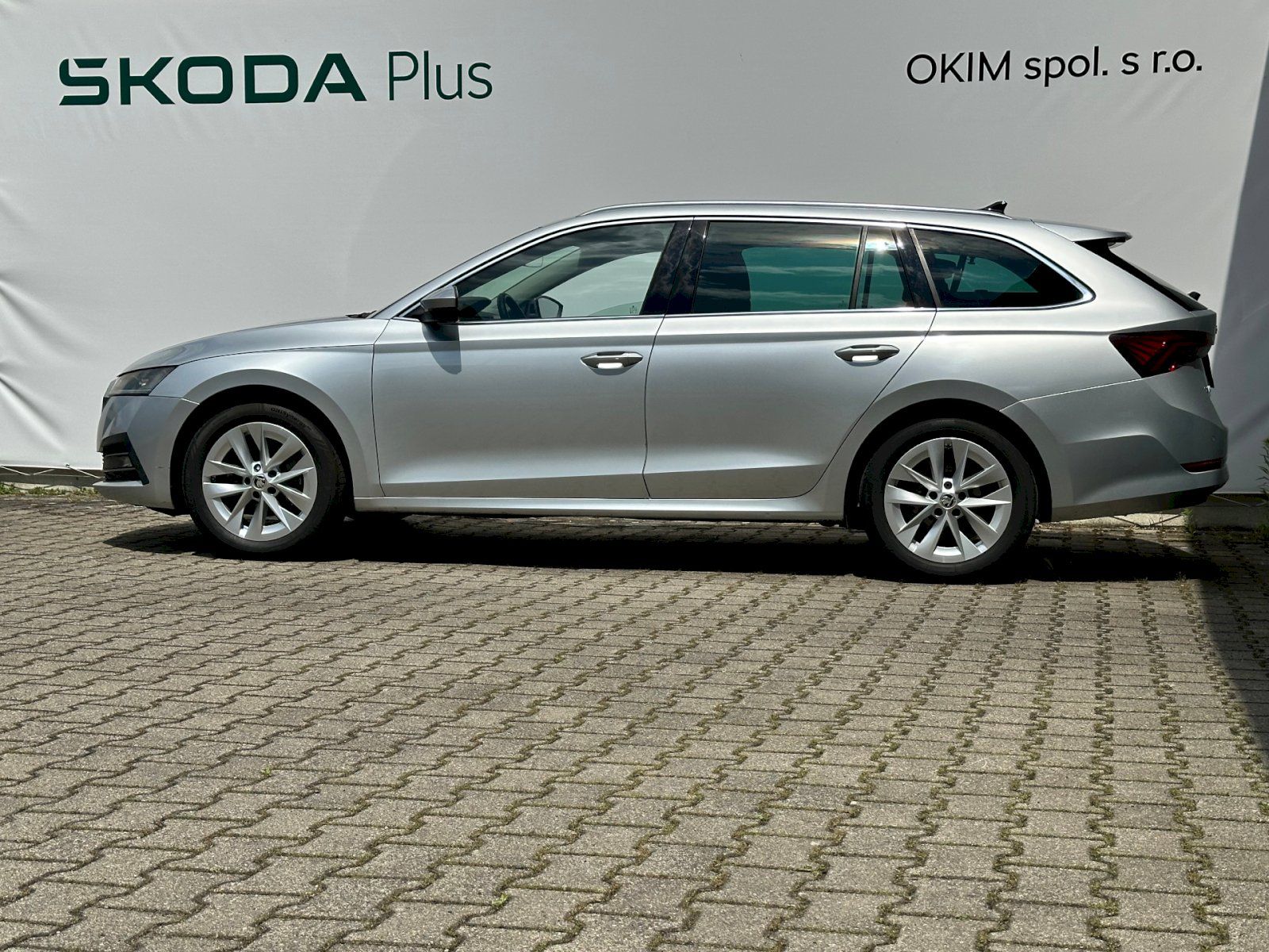Škoda Octavia, 2.0 TDI 110kW Style Combi - fotka 3