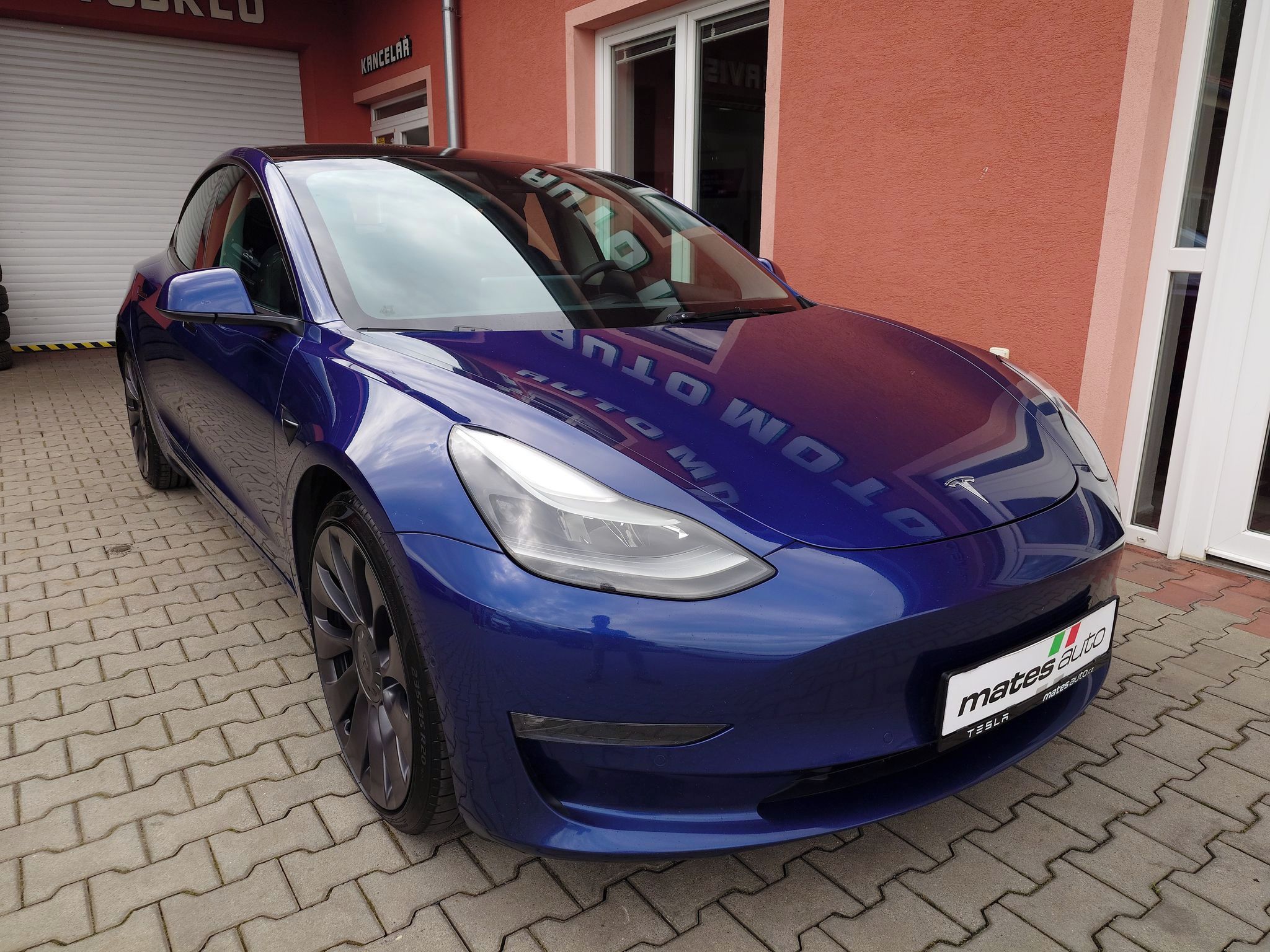 Tesla Model 3, Performance Dual Motor 377kW ( - fotka 4