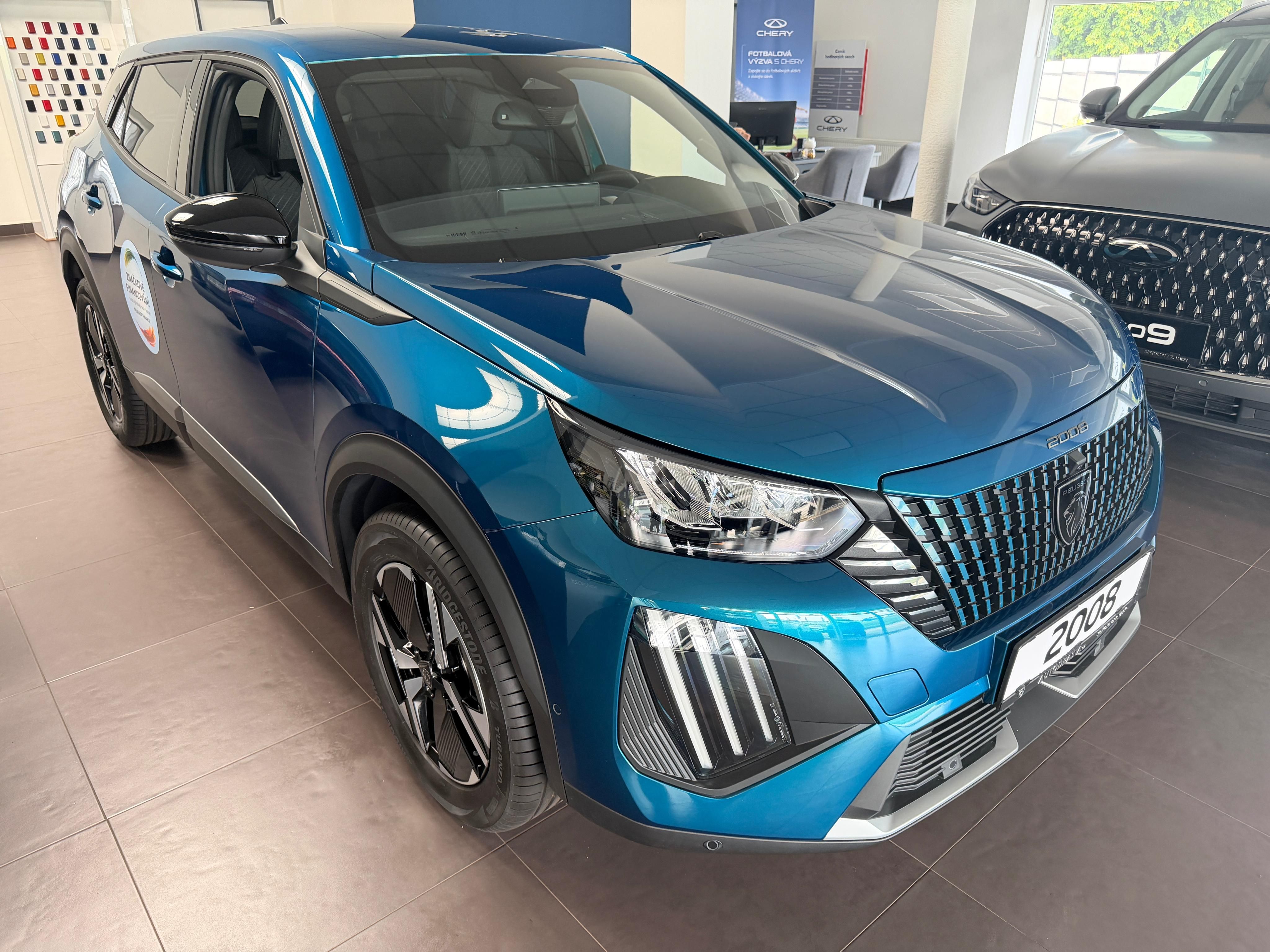 Peugeot 2008, ALLURE Hybrid 110 e-DCS6 - fotka 3