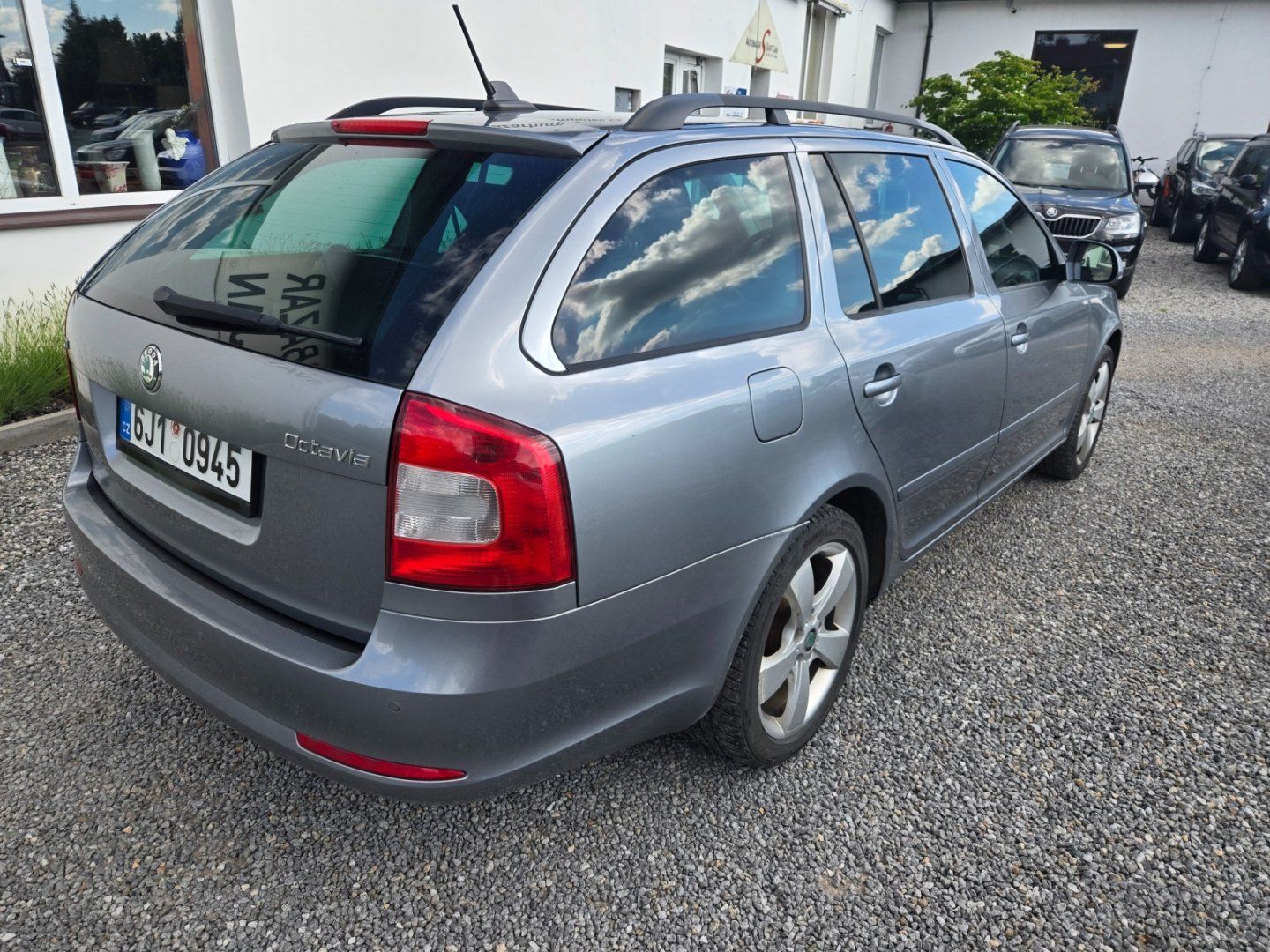 Škoda Octavia, 2.0 TDI - fotka 3