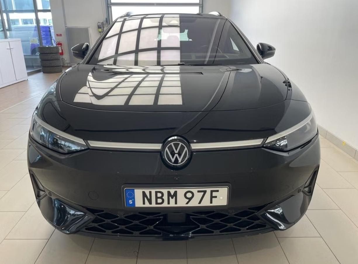 Volkswagen ID.7, GTX Tourer 360k Masáž HuD Taž. - fotka 3