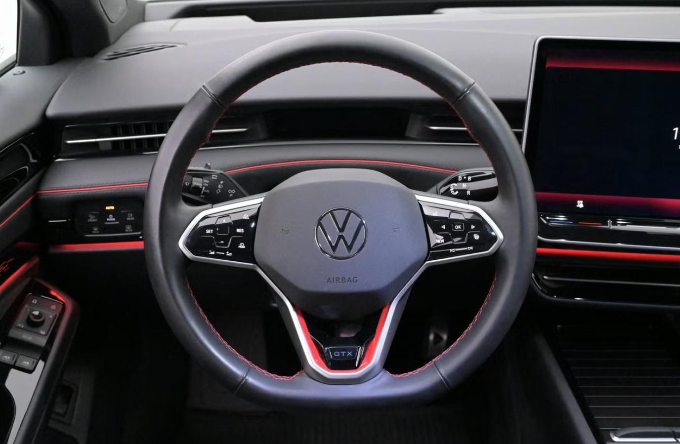 Volkswagen ID.7, GTX Tourer SoH 97% 360 HuD Taž - fotka 6