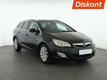 1.7 CDTI, Automatická klima