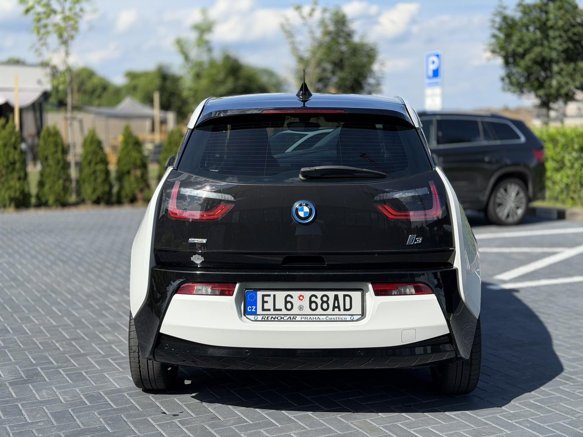 BMW i3, 60ah 125 kW - fotka 5