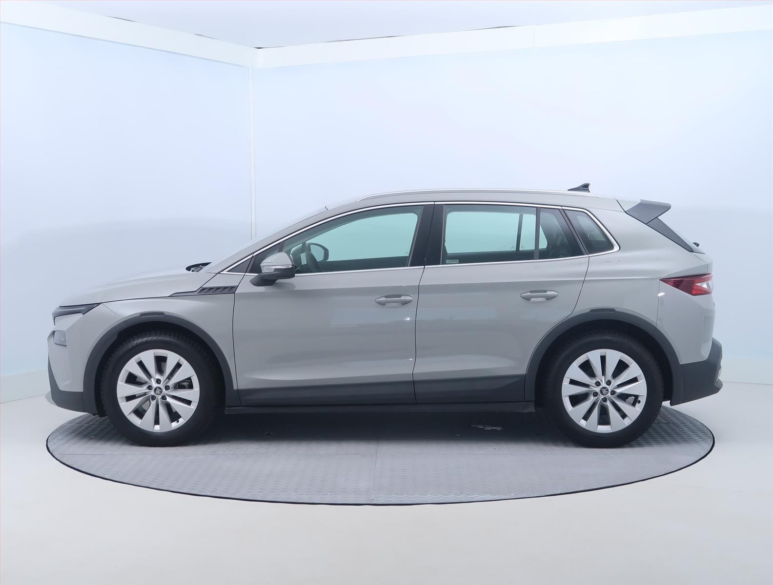 Škoda Elroq, 60 (63 kWh), SoH 99% - fotka 3