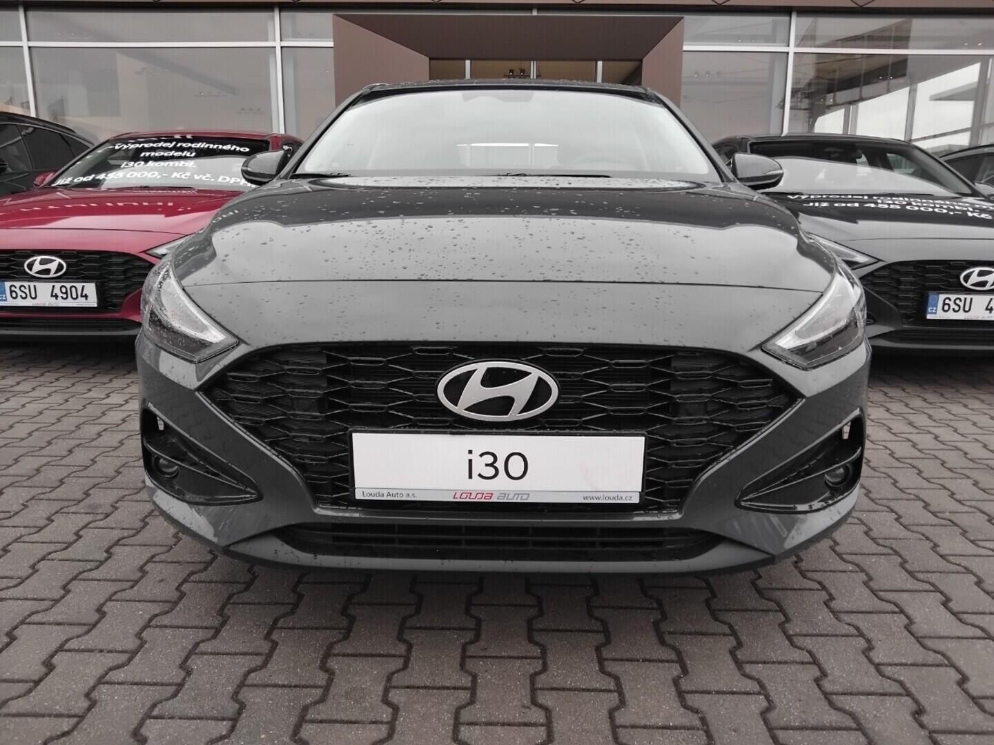 Hyundai i30, HB PD PE Style 1,0 T-GDI 85 kW - fotka 2