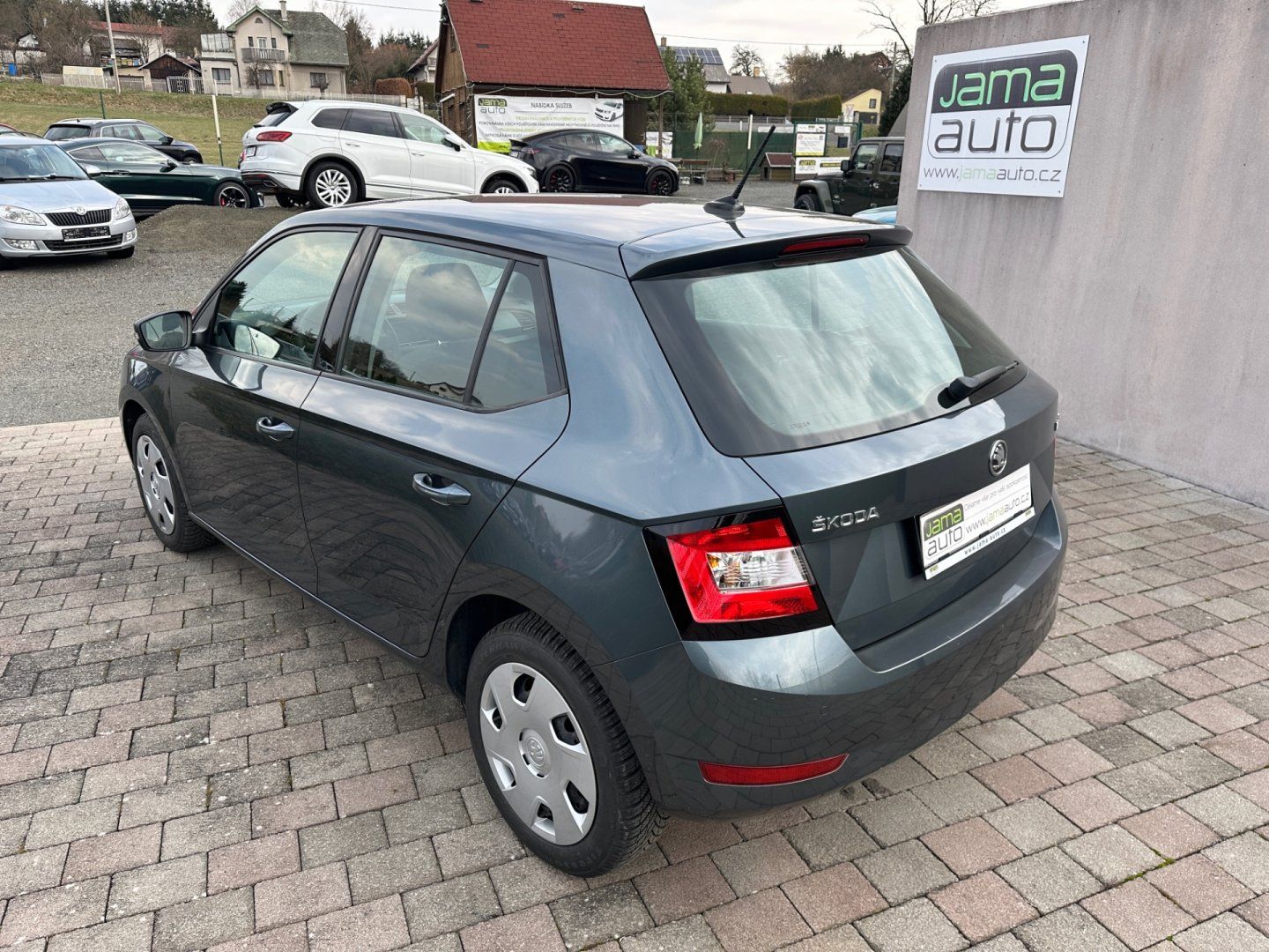 Škoda Fabia, 1,0MPI 55kW 1.MAJITEL - fotka 5