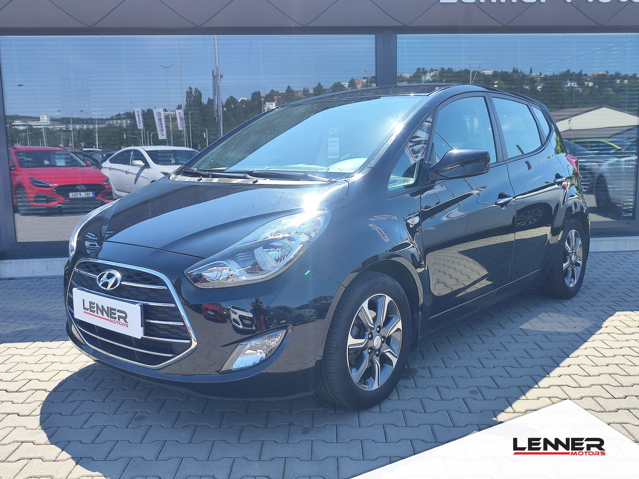 Hyundai ix20, 1.4i/66kW Trikolor Club