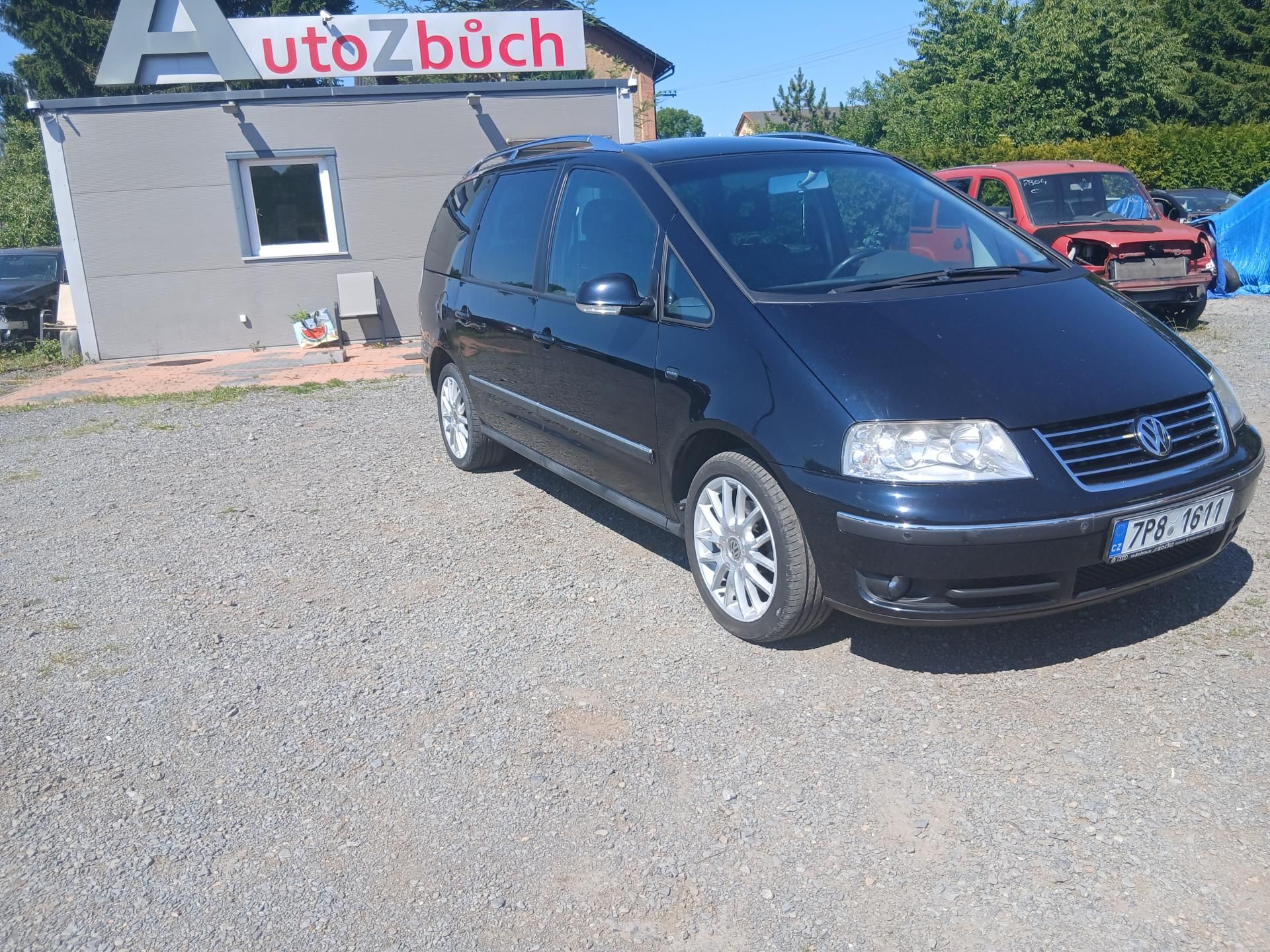 Volkswagen Sharan, 2.0 TDI, 7 míst, tažné - fotka 5
