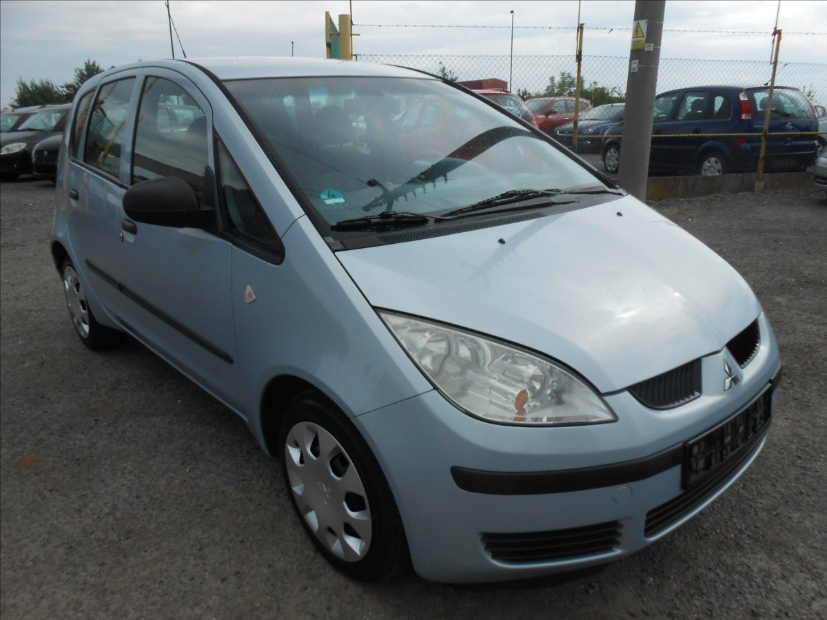 Mitsubishi Colt, 1,3 i 16V 70 kW SERVISKA - fotka 2