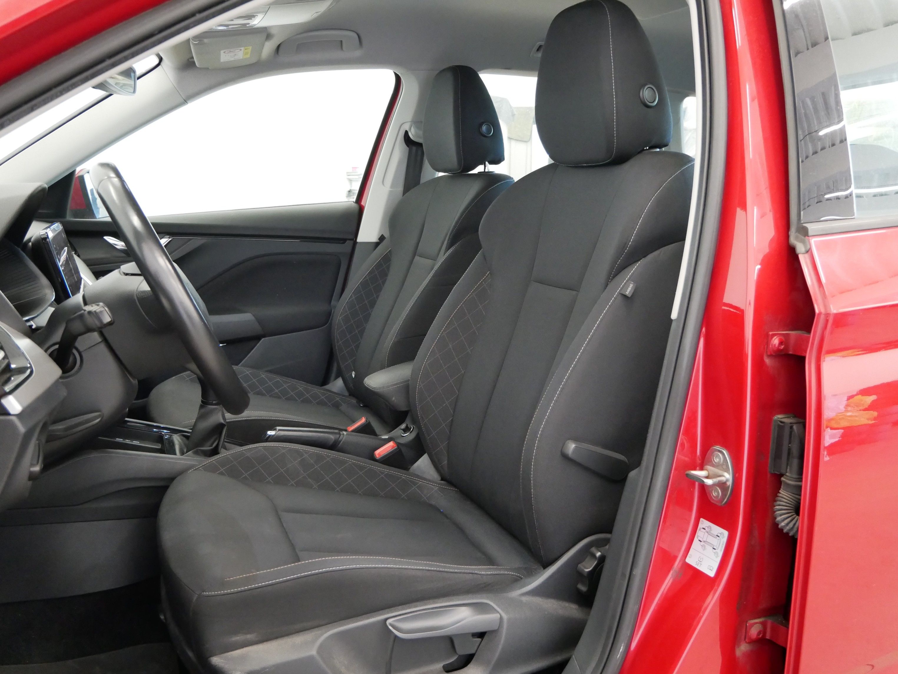 Škoda Kamiq, 1.6 TDI 85 kW Ambition - fotka 6