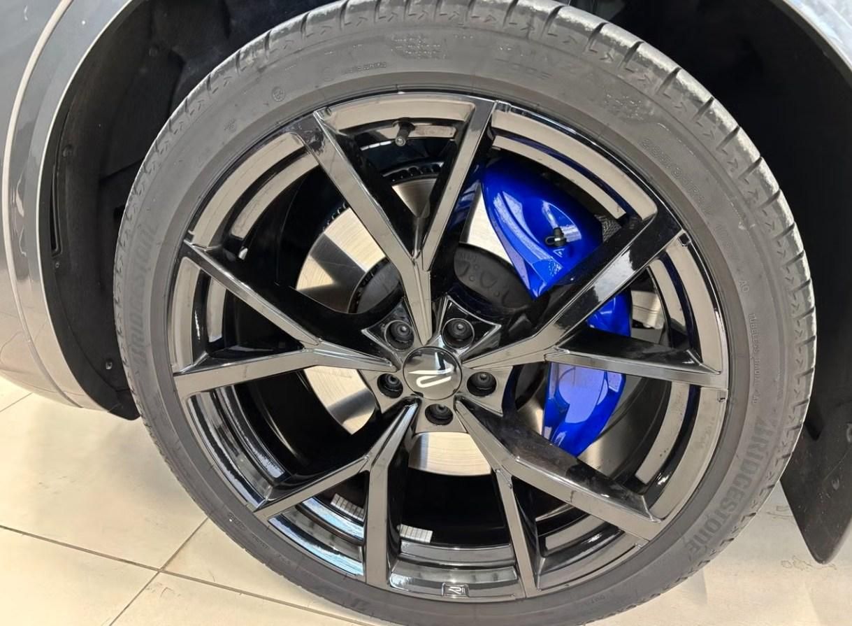 Volkswagen Touareg, eHybrid 3.0 V6 TSI 4M R 360k - fotka 2