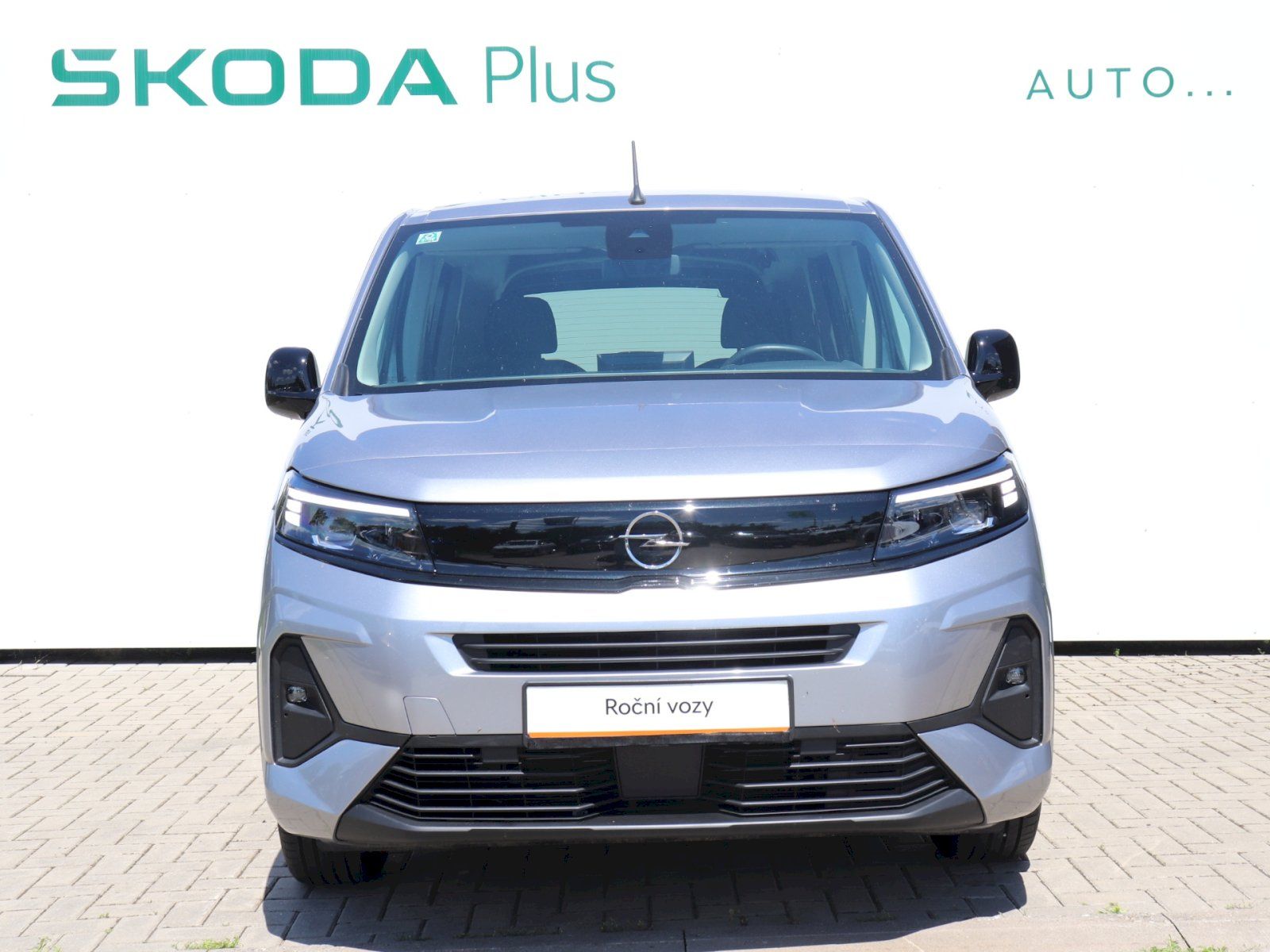 Opel Combo, Combo Life 1.2 Turbo 81kW / 6s - fotka 4