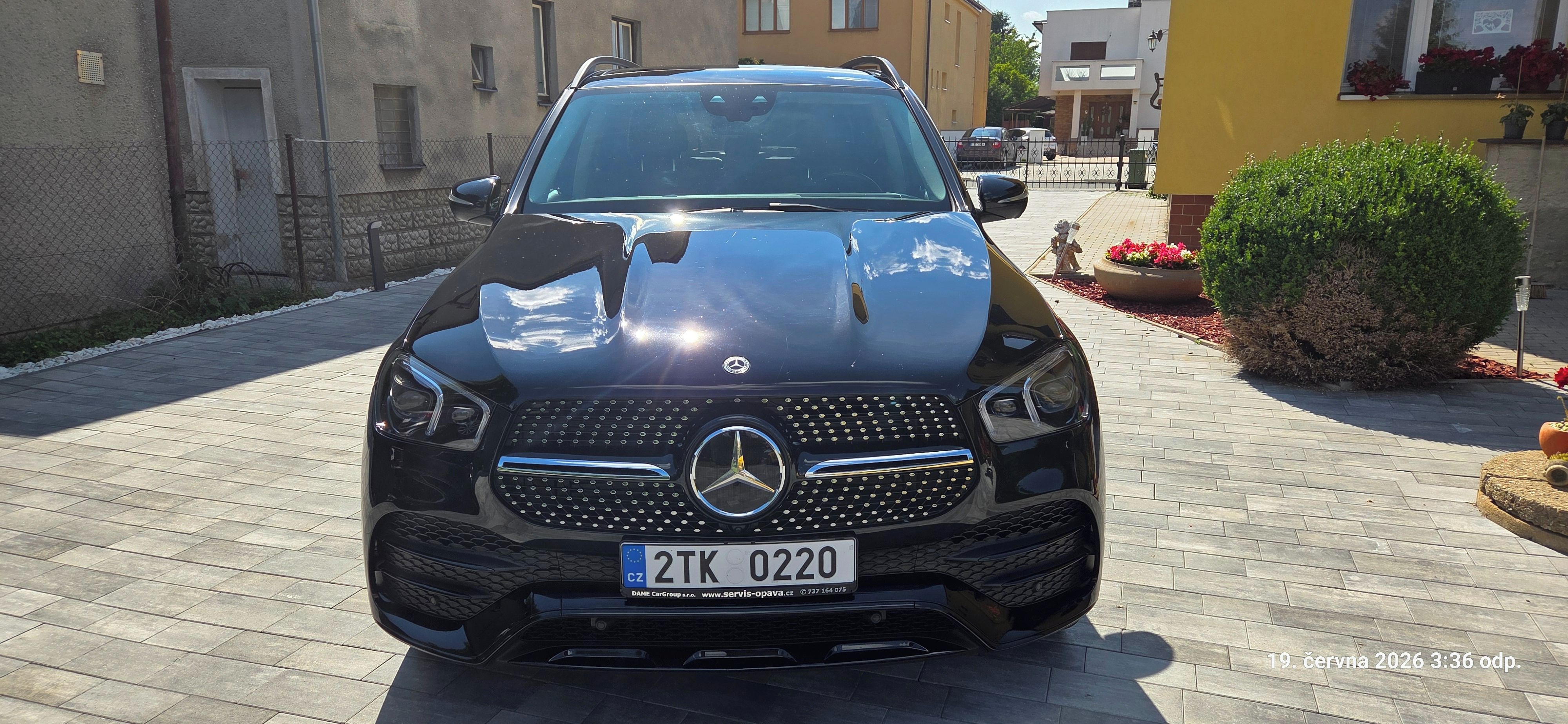 Mercedes-Benz GLE, 350d - fotka 5