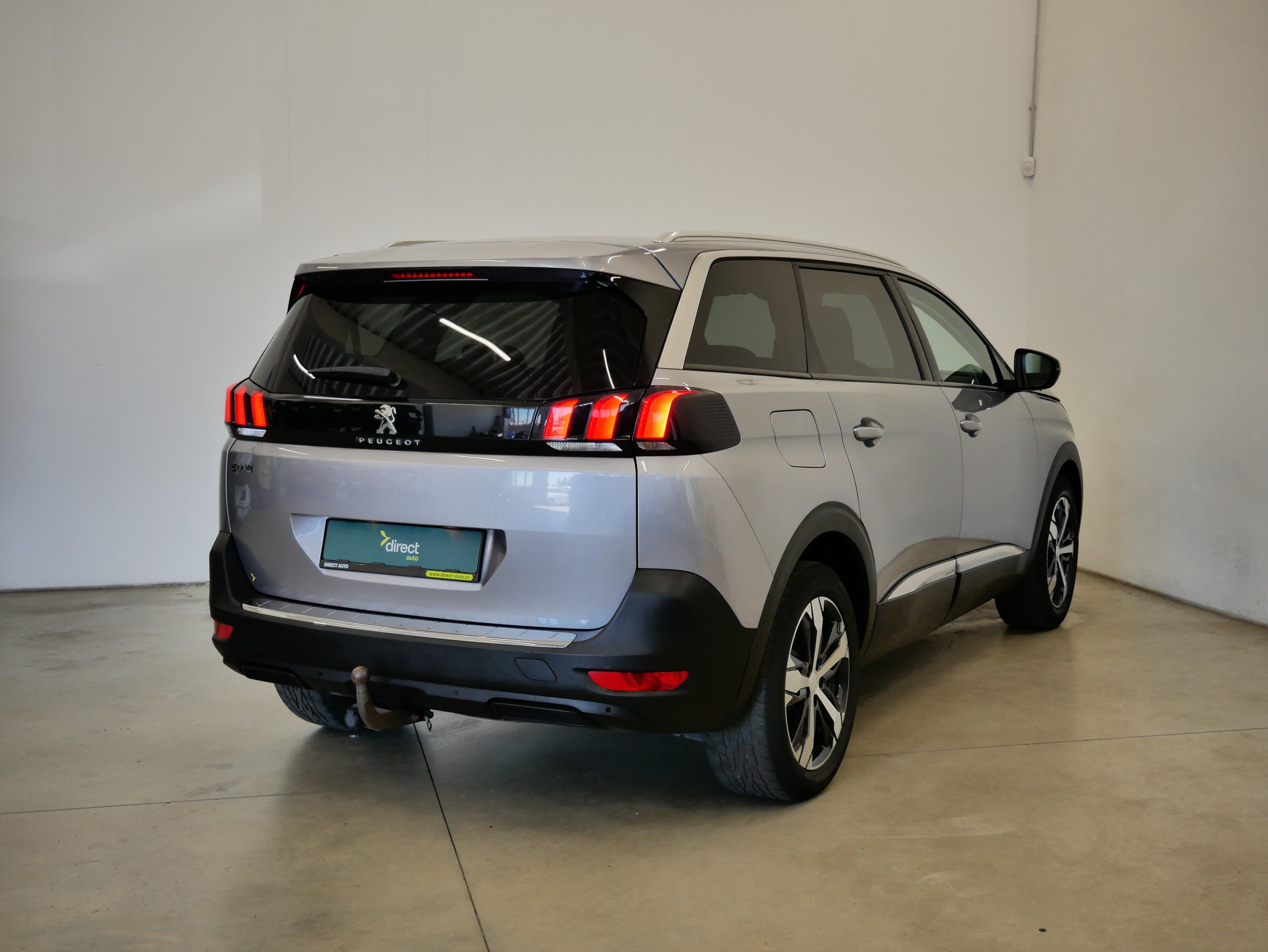 Peugeot 5008, 1.2 PureTech 96 kW Allure - fotka 2