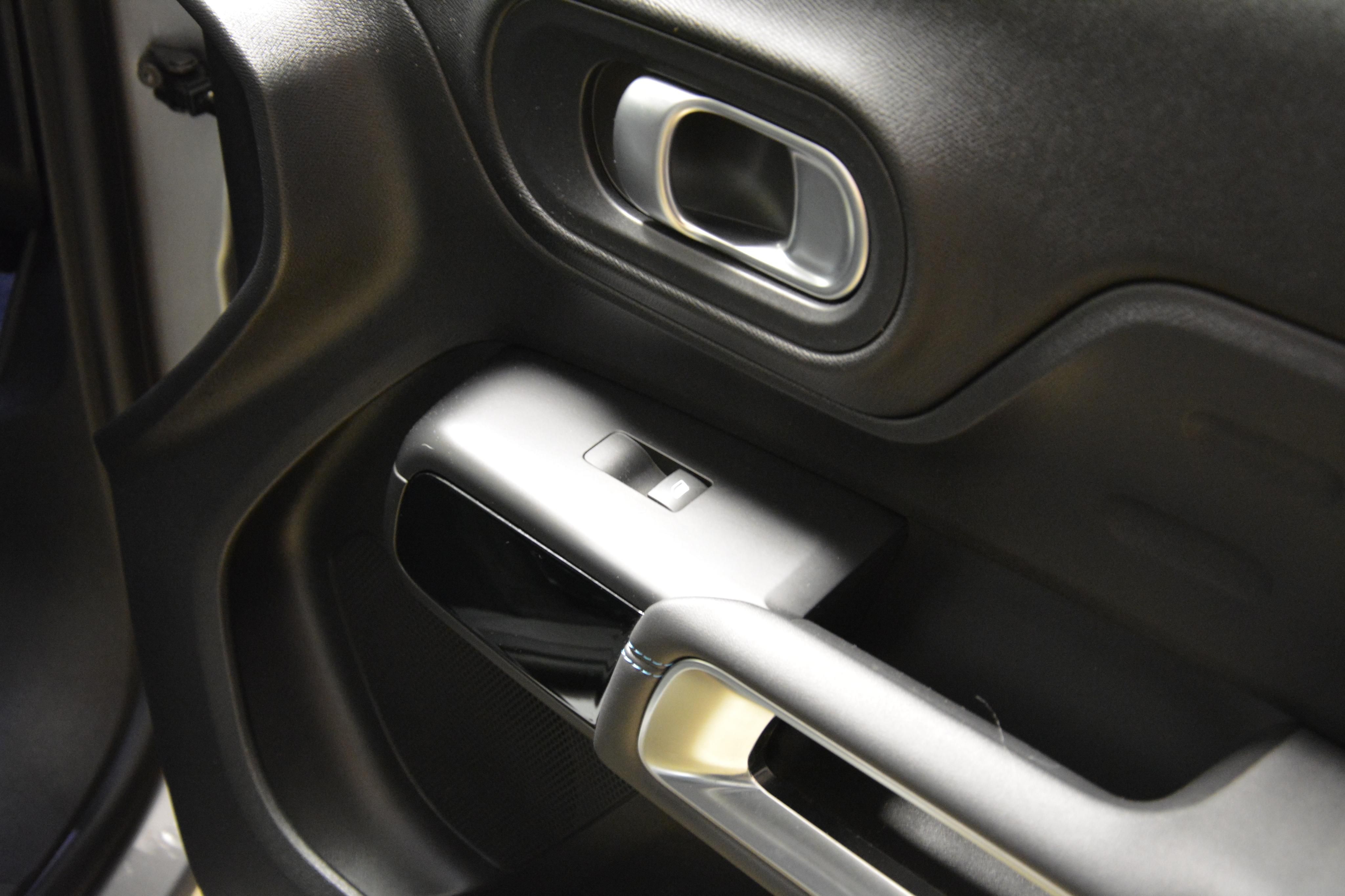 Citroën C5 Aircross, Plug In Hybrid 165kW Feel Pack - fotka 6