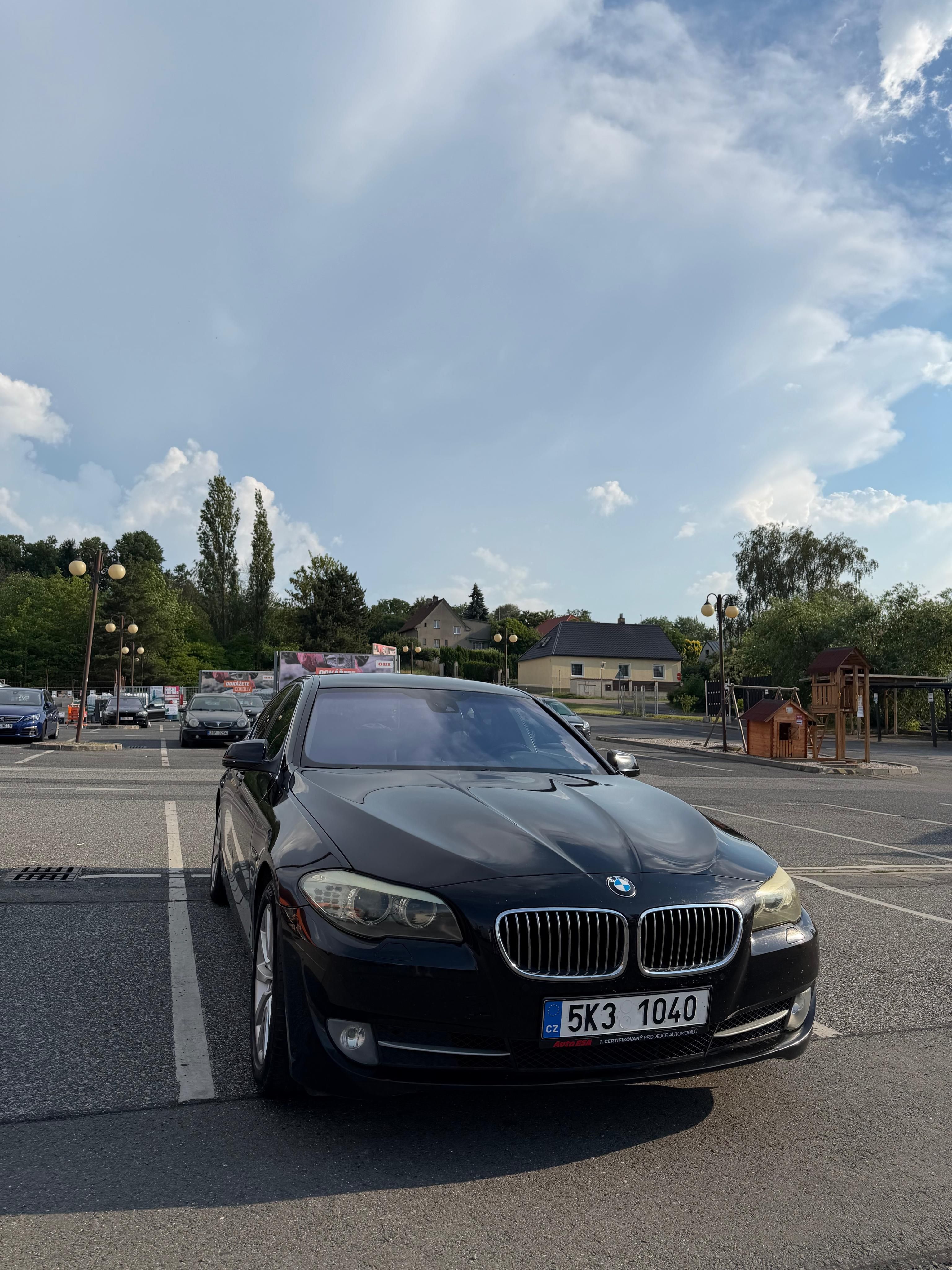 BMW Řada 5, BMW 530d - fotka 4