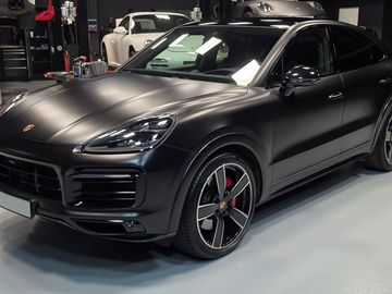 Porsche Cayenne GTS Coupé