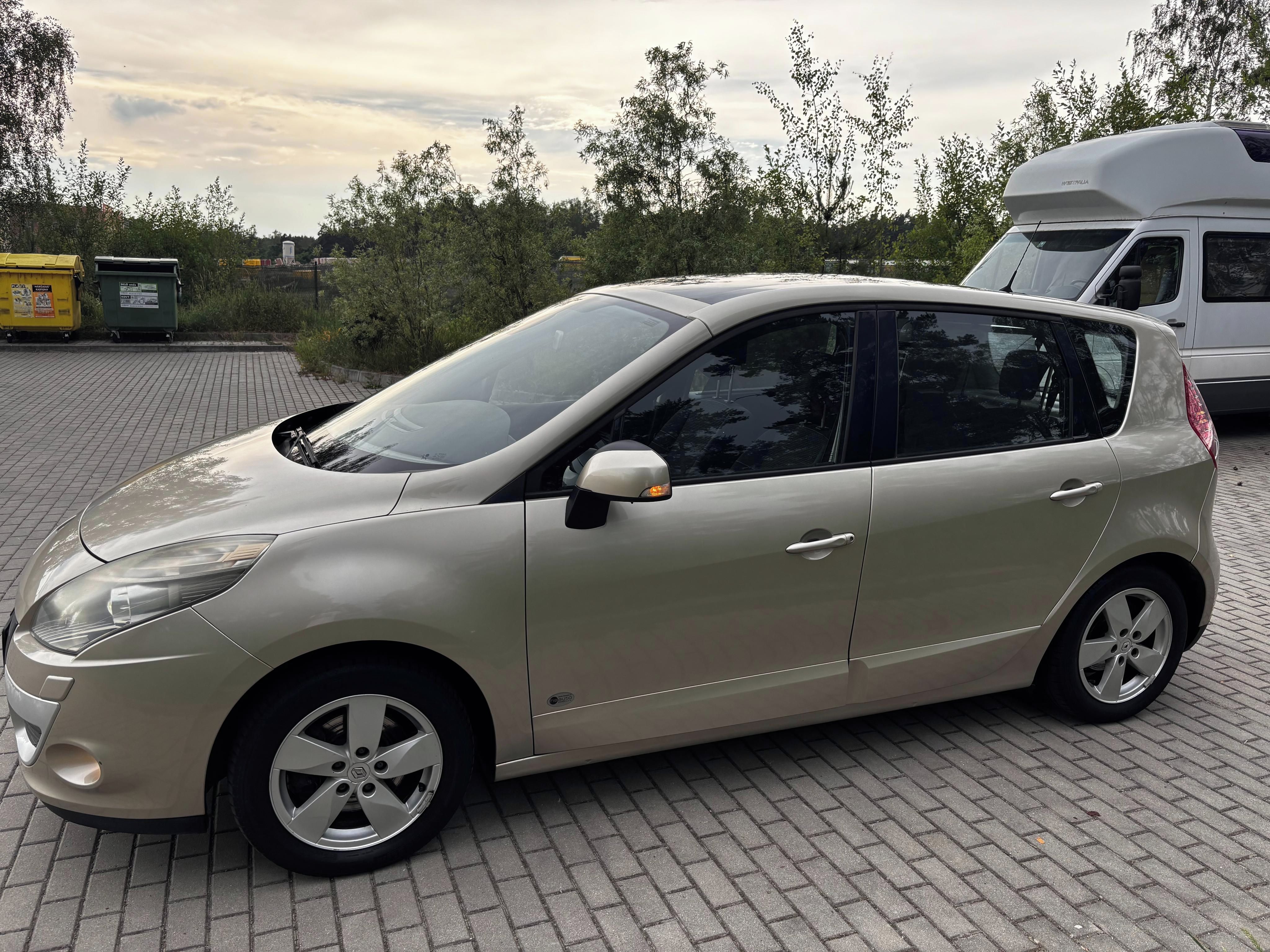 Renault Scénic, 1,6 16V 81kW (1.majitel) - fotka 4