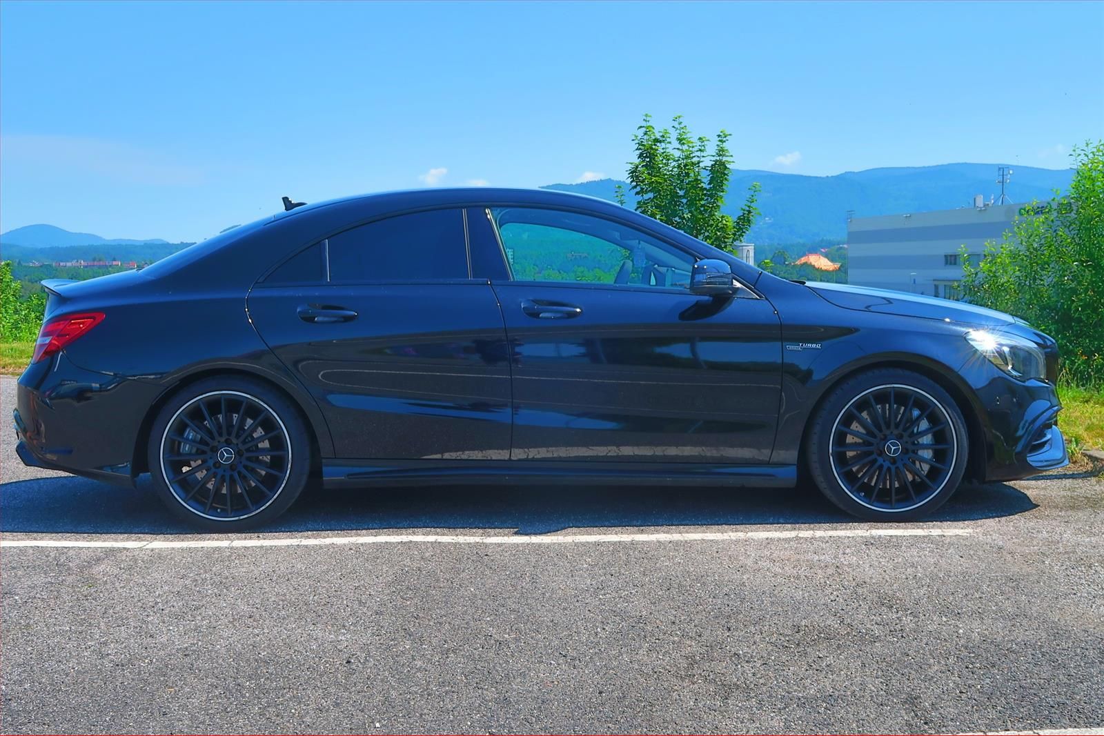 Mercedes-Benz CLA, 45 AMG, 4X4, Automat - fotka 6