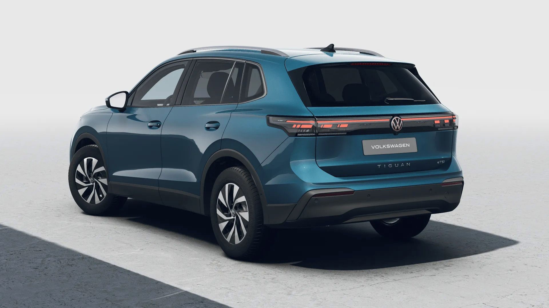Volkswagen Tiguan, Love 1,5 eTSI 110 kW mHEV, - fotka 2