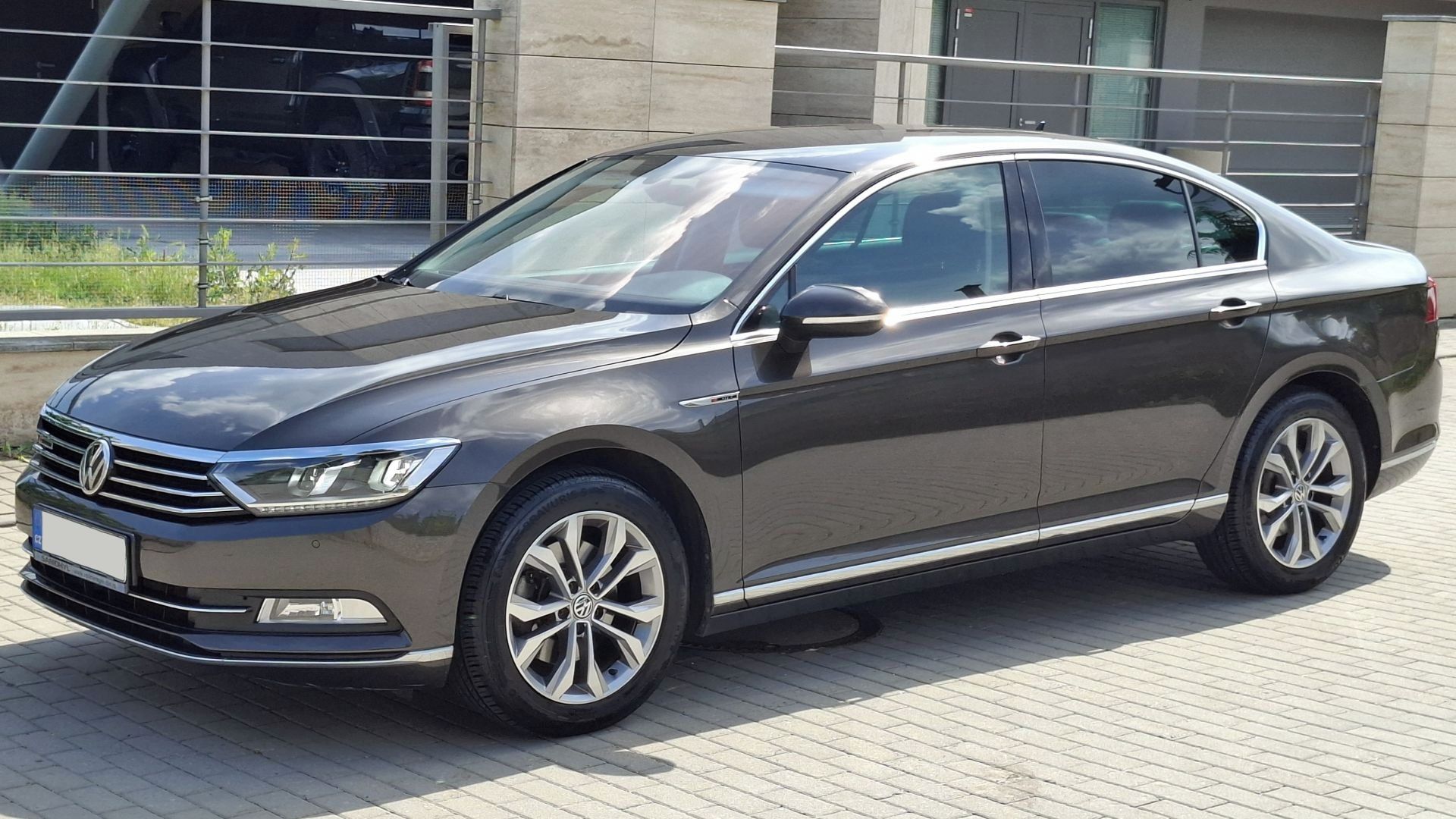 Volkswagen Passat, 2.0 TDi Highline 4Motion DSG - fotka 2