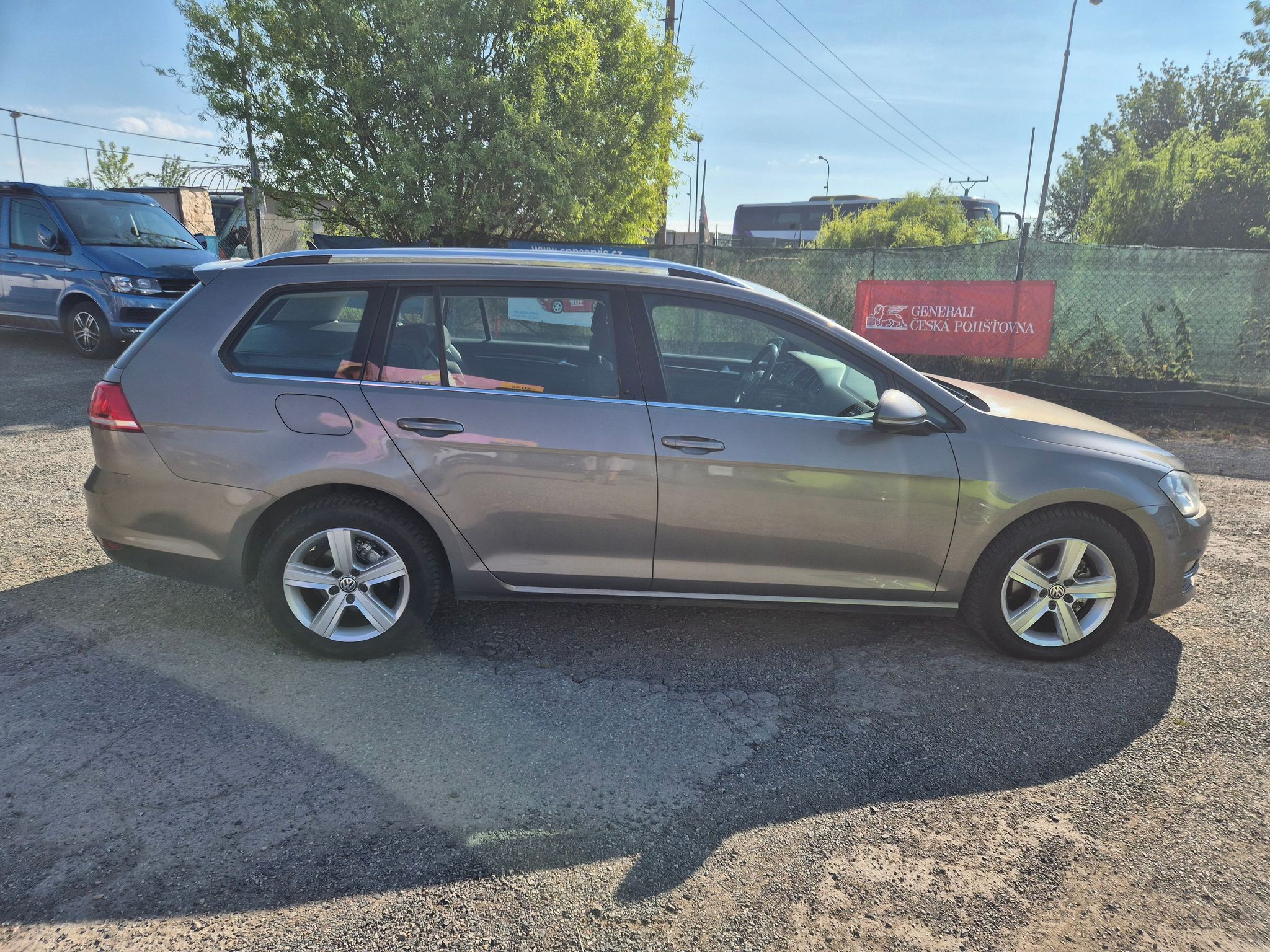 Volkswagen Golf, Variant 1,6 TDI Highline 81kW - fotka 4