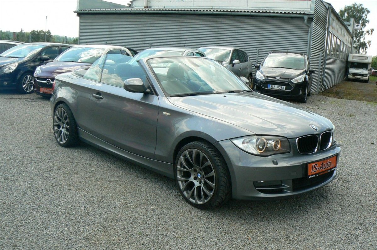 BMW Řada 1, 2,0 118d CABRIO - fotka 2