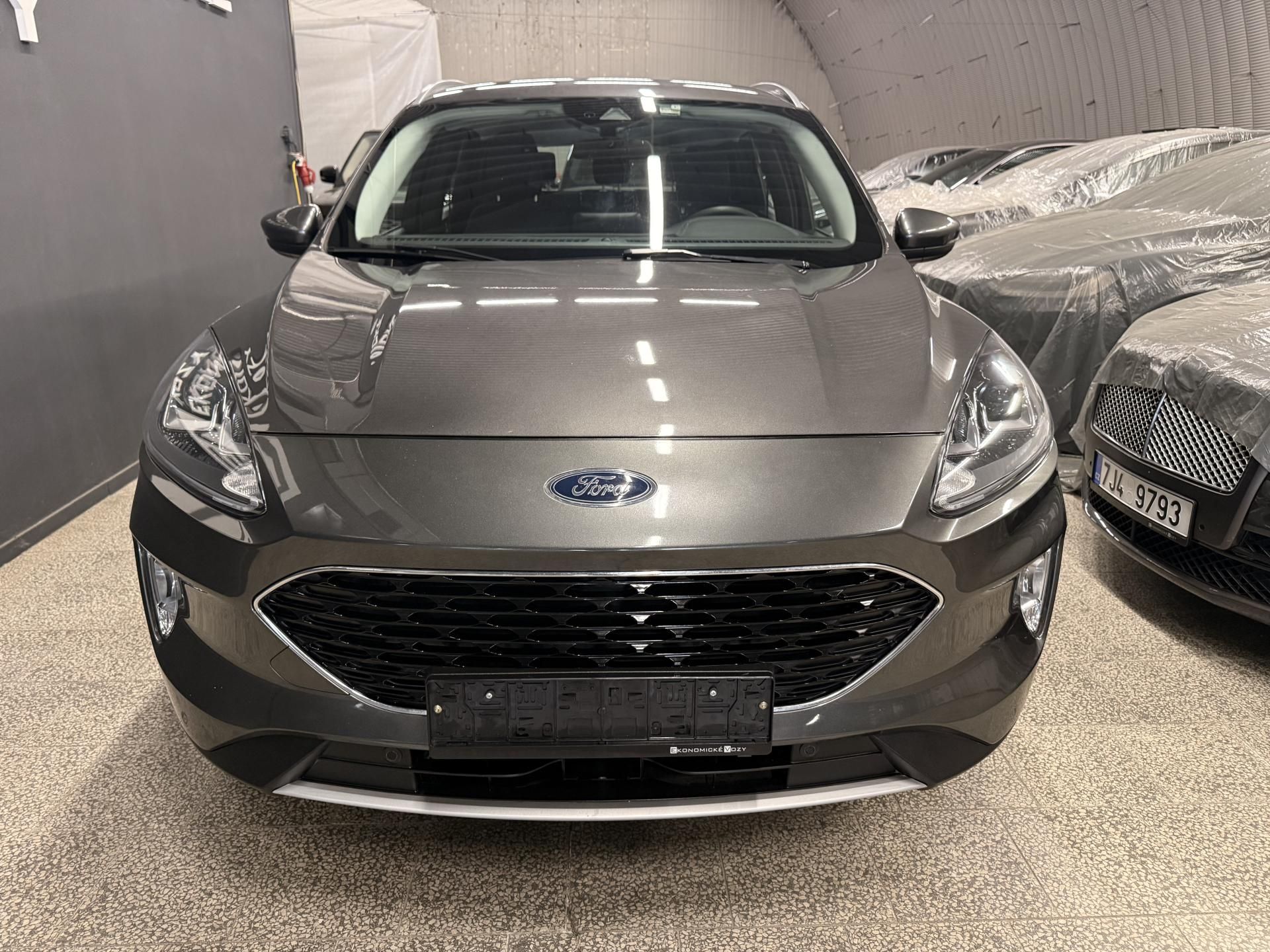 Ford Kuga, 2.5 PHVE, 50km dojezd el