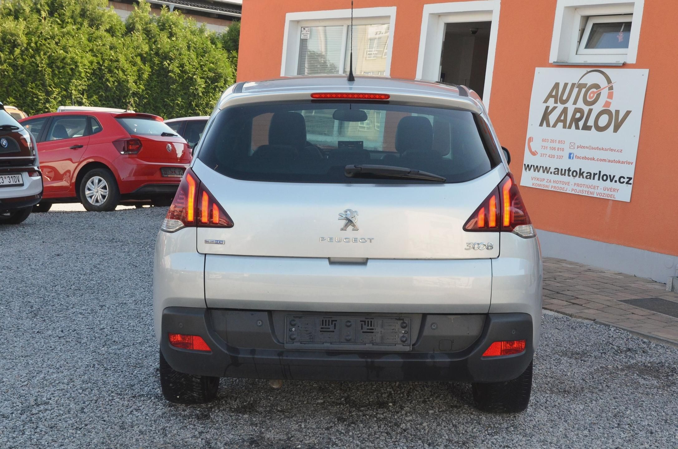 Peugeot 3008, 1.6 HDi 88kW XENON PANORAMA - fotka 5