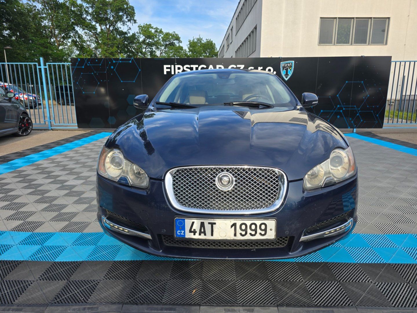 Jaguar XF, 3.0 V6/202KW/2.MAJ/AUTOMAT - fotka 2